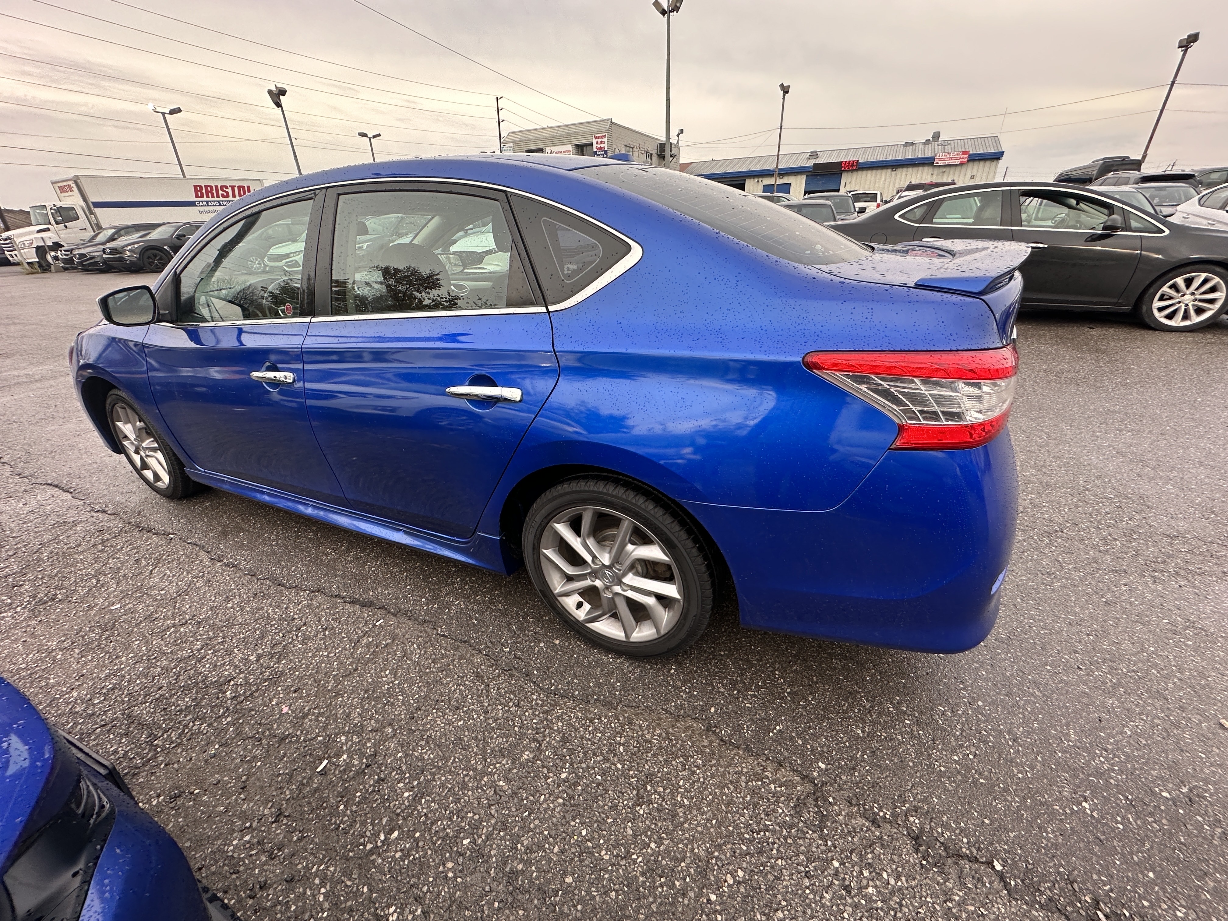 /hakimautosale/2015-Nissan-Sentra-7313022236453841.jpg