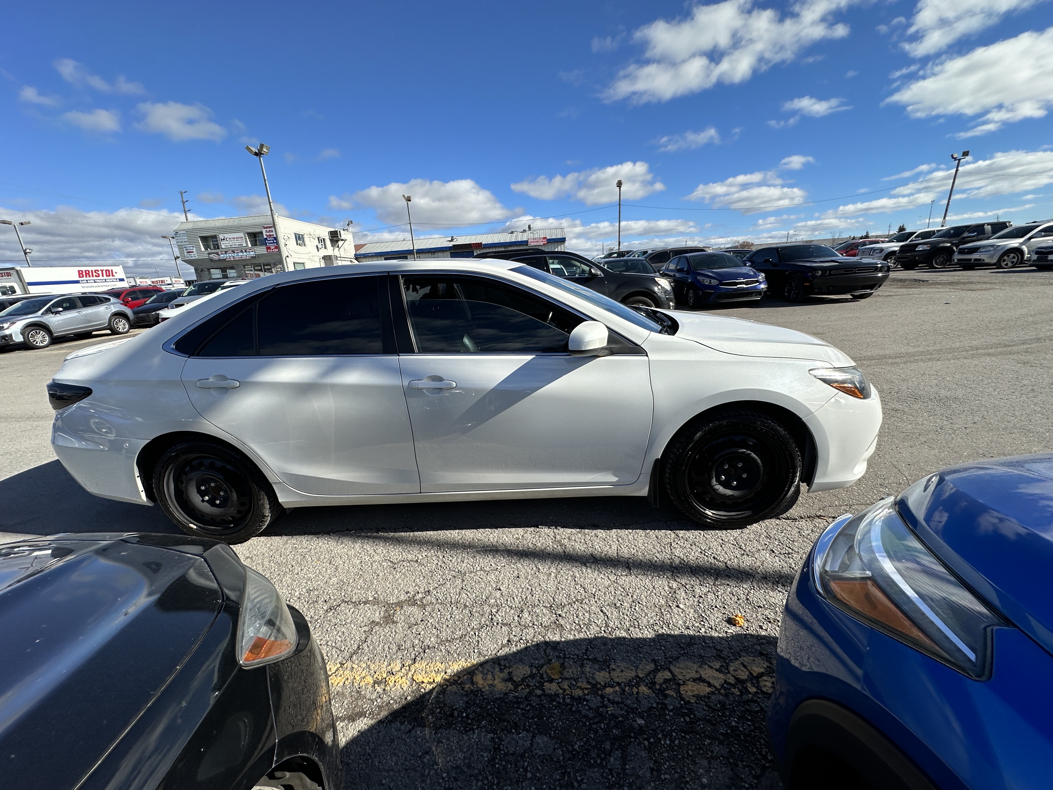 /hakimautosale/2015-Toyota-Camry-5828348795432505.jpg