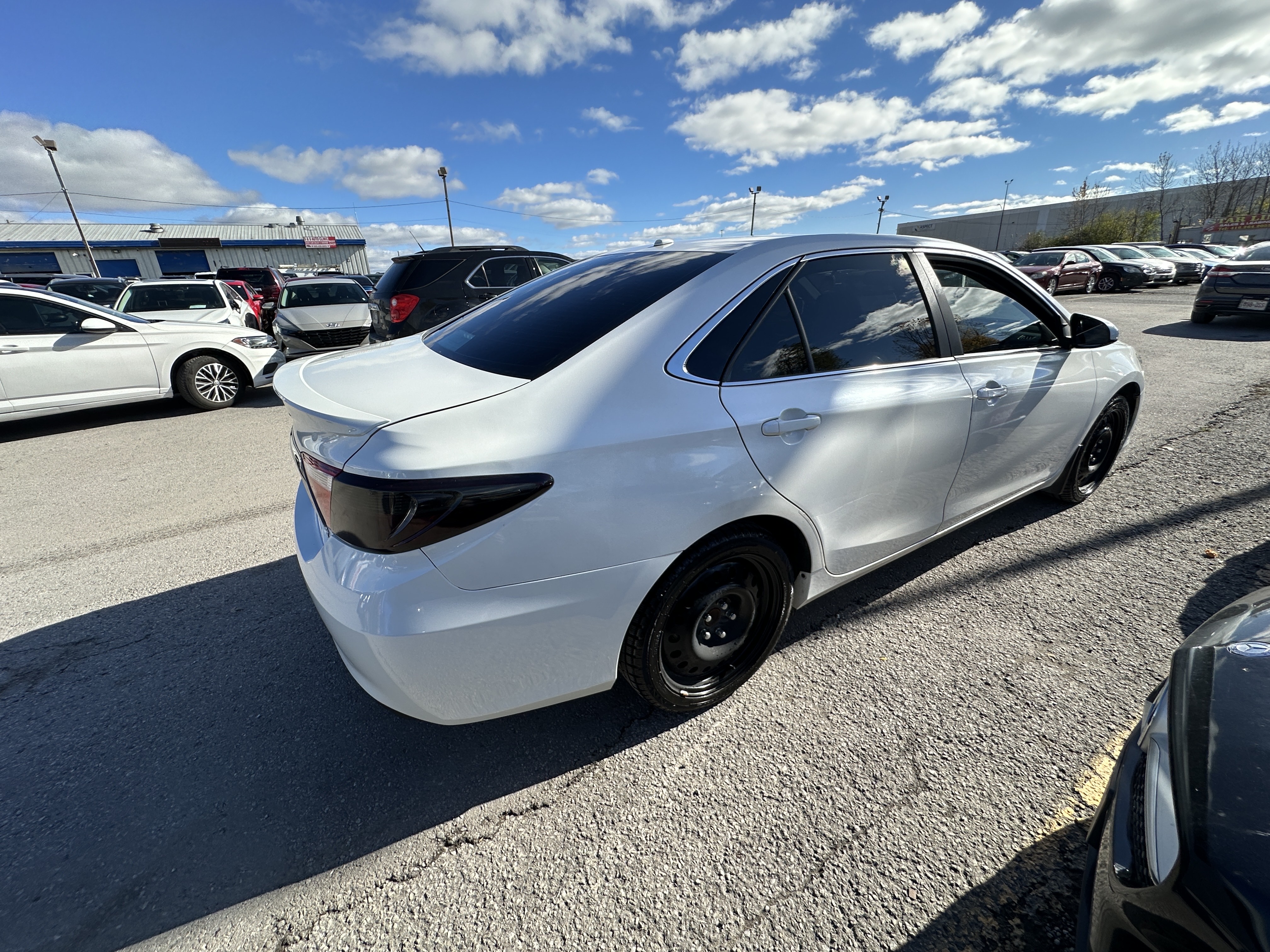 /hakimautosale/2015-Toyota-Camry-7816898256592968.jpg