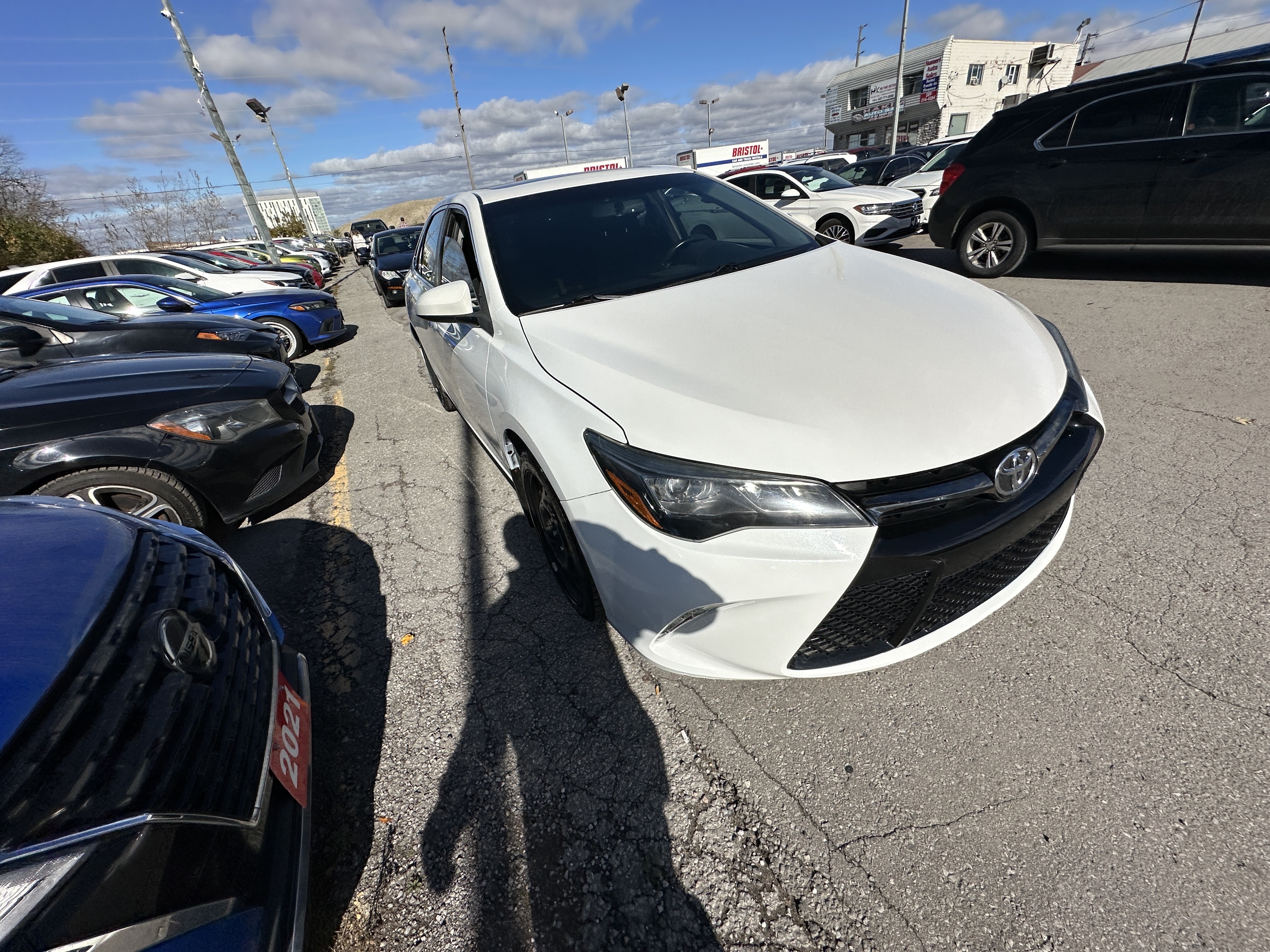 /hakimautosale/2015-Toyota-Camry-9484426861189541.jpg