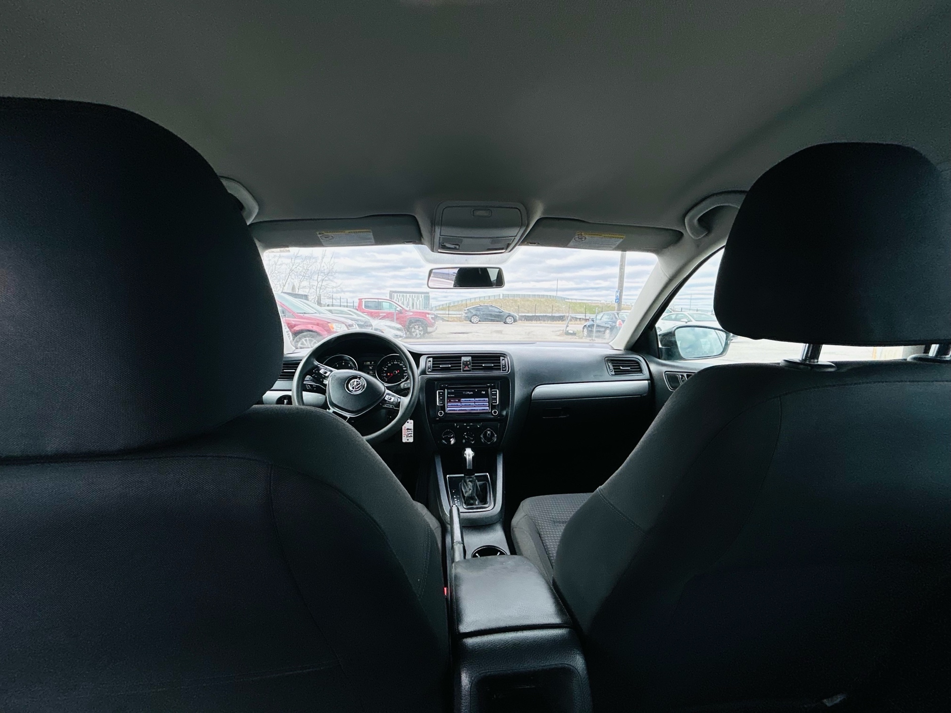 /hakimautosale/2015-Volkswagen-Jetta-04618291074996517.jpg