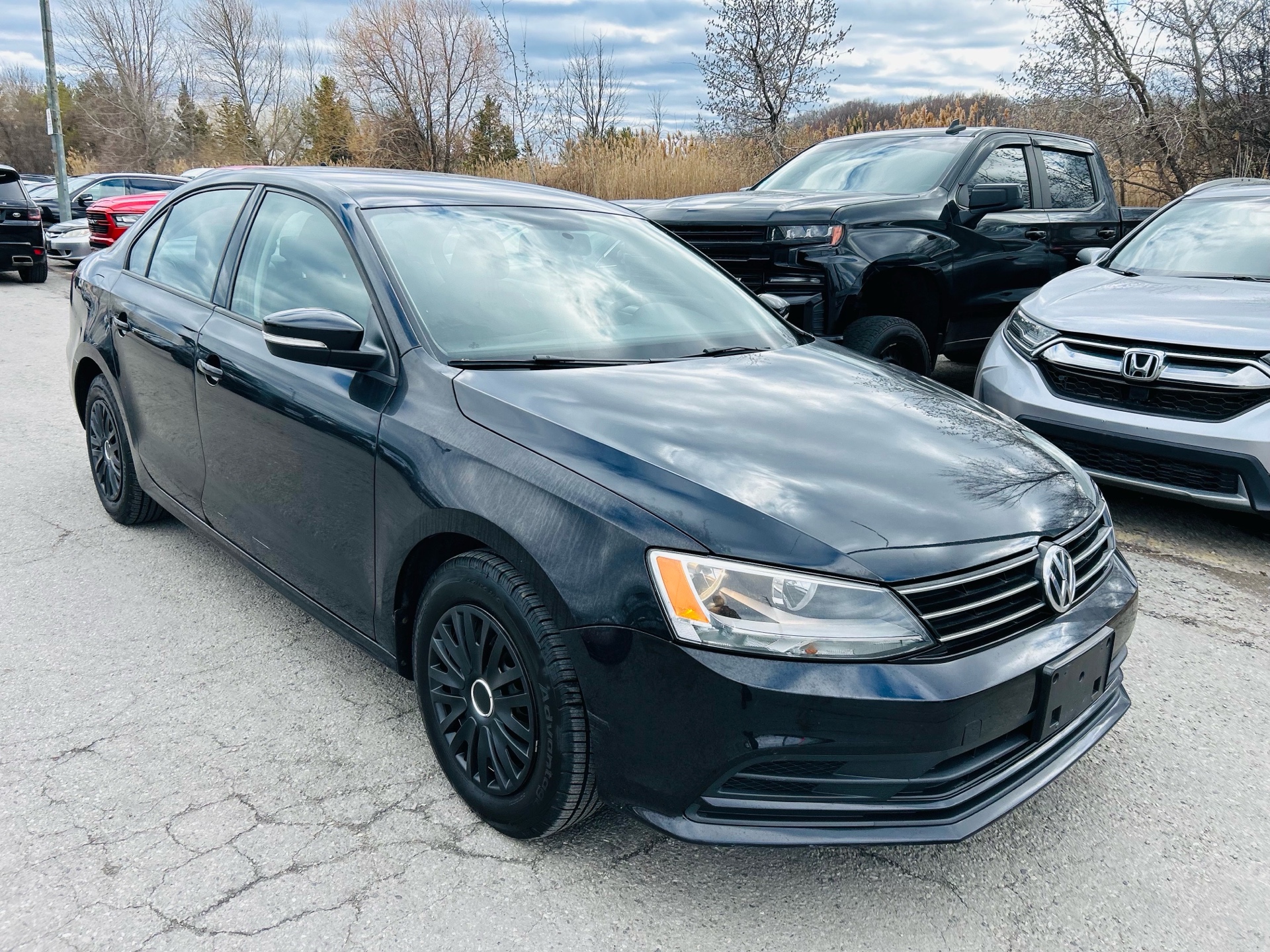 /hakimautosale/2015-Volkswagen-Jetta-5261261088018039.jpg
