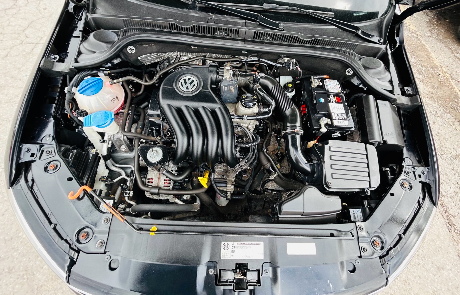 /hakimautosale/2015-Volkswagen-Jetta-5911695187852961.jpg
