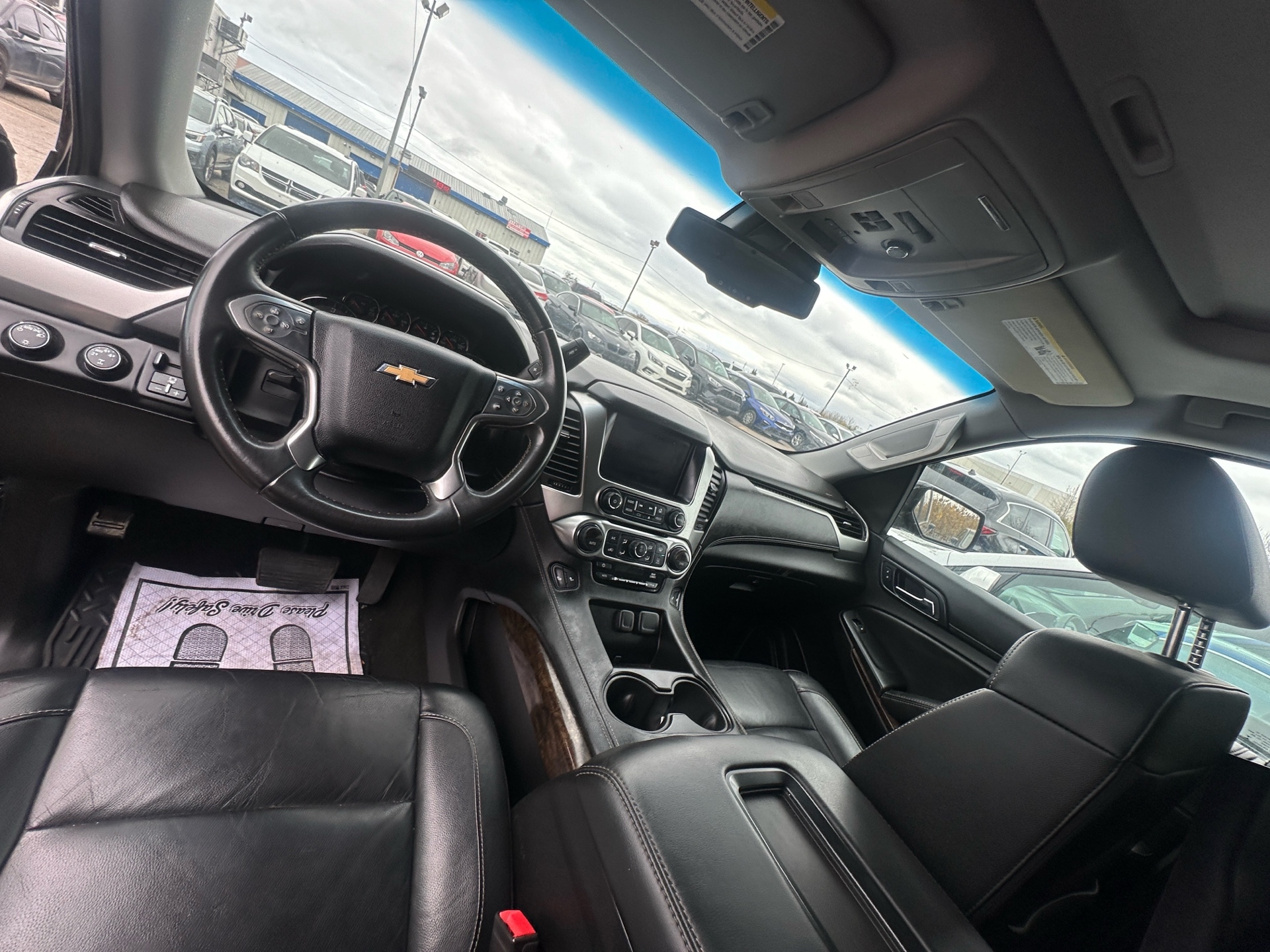 /hakimautosale/2016-Chevrolet-Suburban-11881443187384777.jpg
