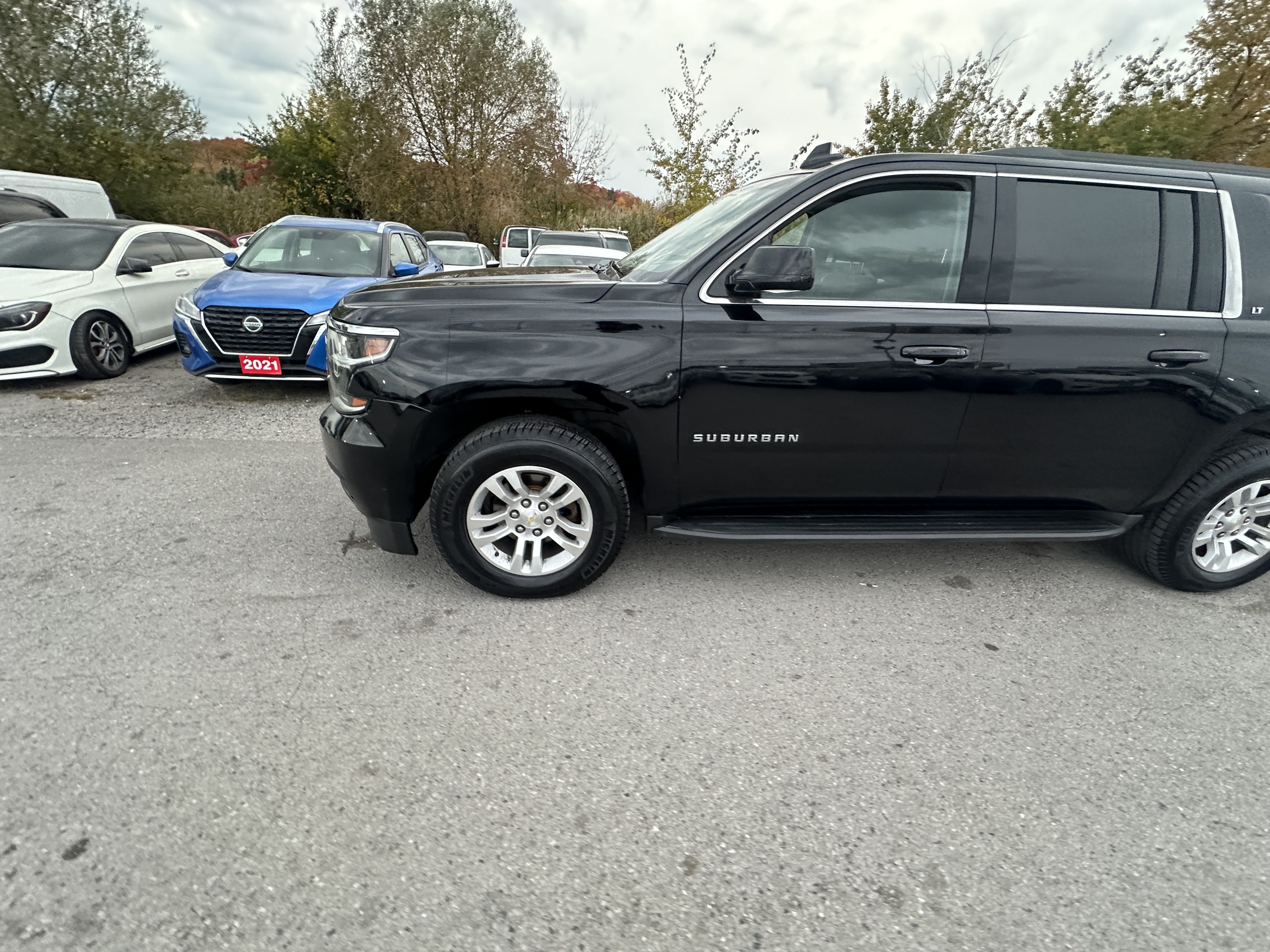 /hakimautosale/2016-Chevrolet-Suburban-4117299942679282.jpg