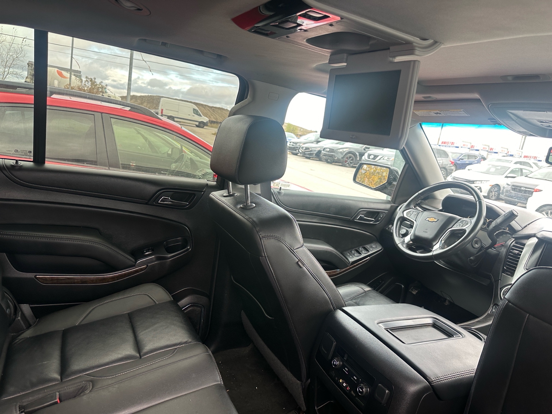 /hakimautosale/2016-Chevrolet-Suburban-4983381897812409.jpg