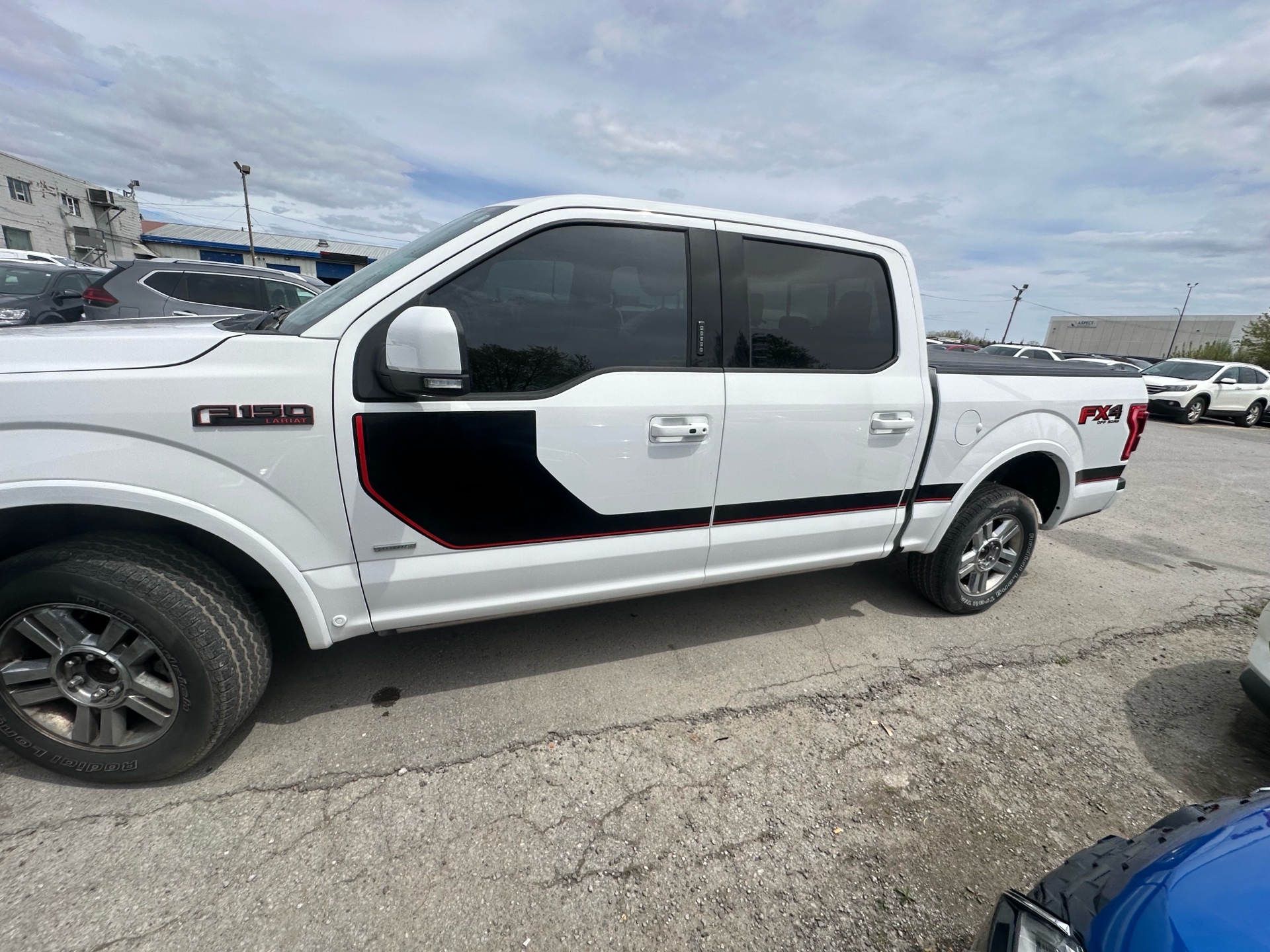 /hakimautosale/2016-Ford-F-150-06476602912667184.jpg