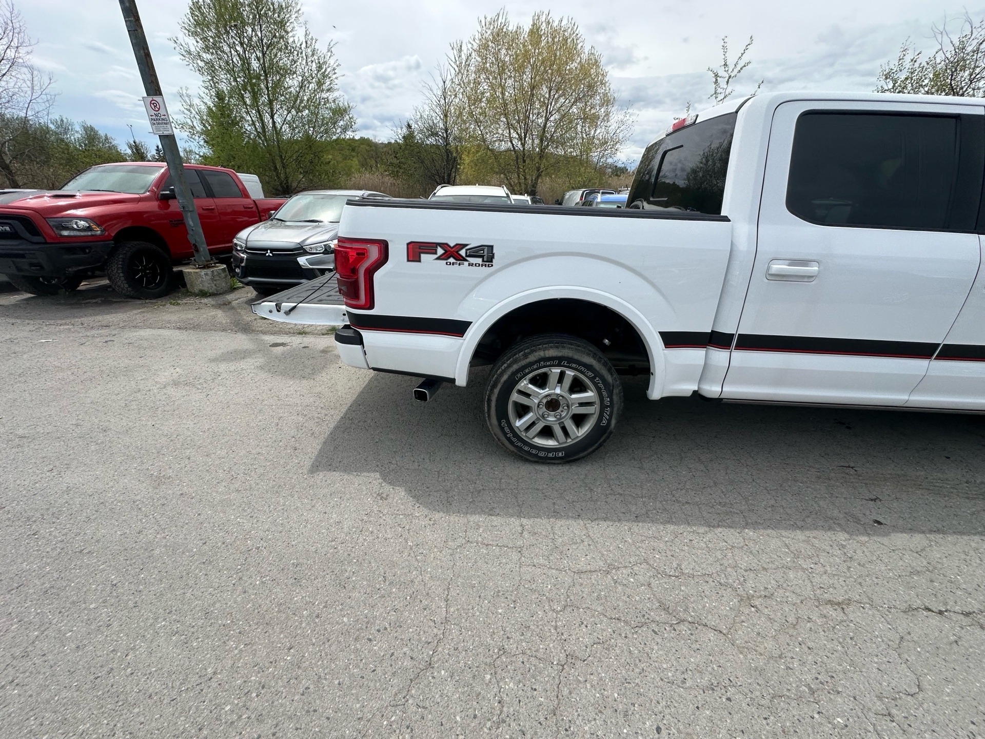 /hakimautosale/2016-Ford-F-150-9711243890958174.jpg