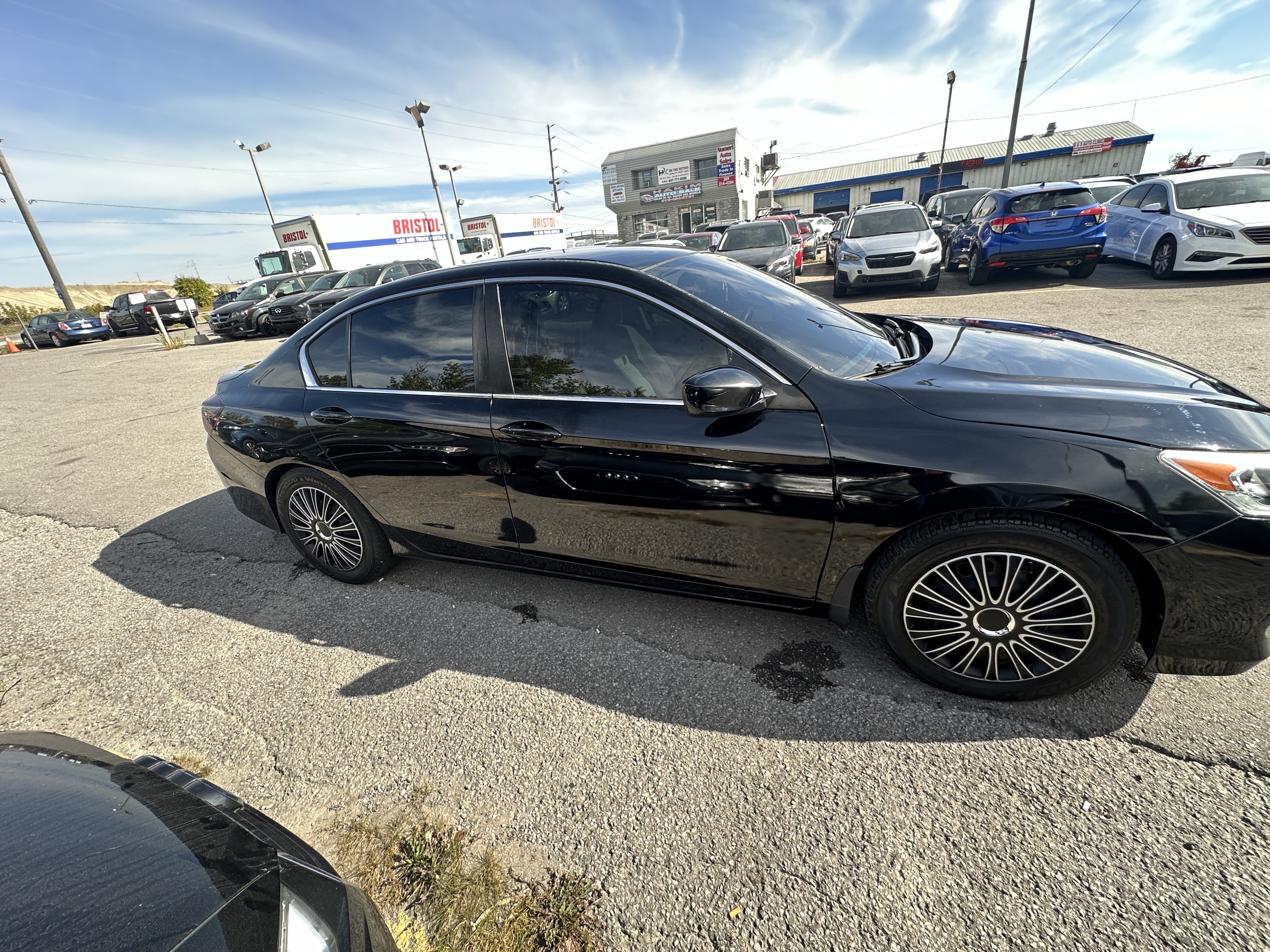 /hakimautosale/2016-Honda-AccordSedan-5652634561598013.jpg