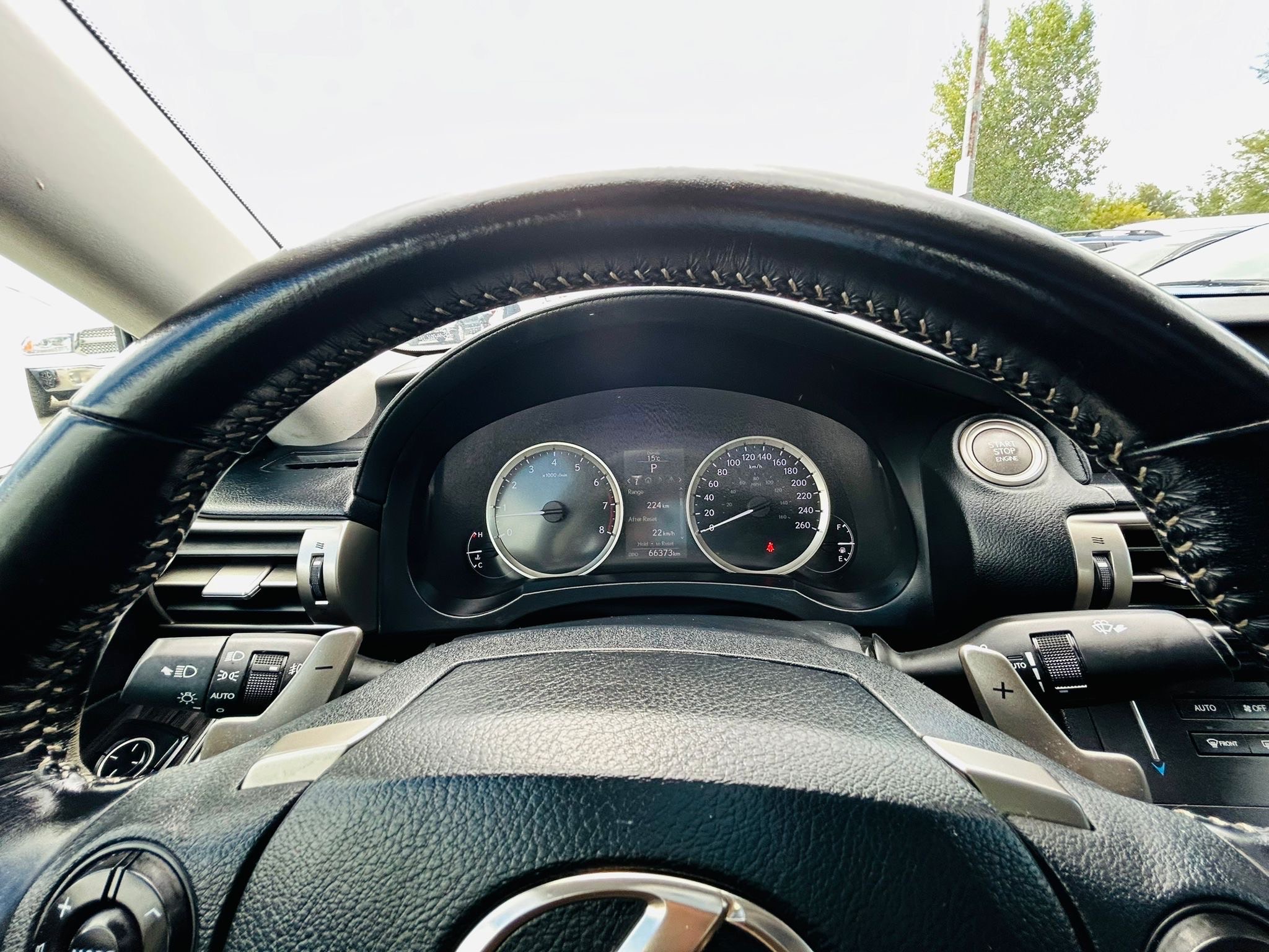 /hakimautosale/2016-Lexus-IS300-06974272340743748.jpg