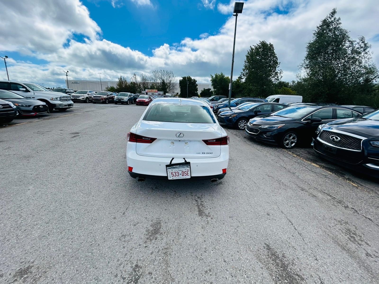 /hakimautosale/2016-Lexus-IS300-36008568962355003.jpg