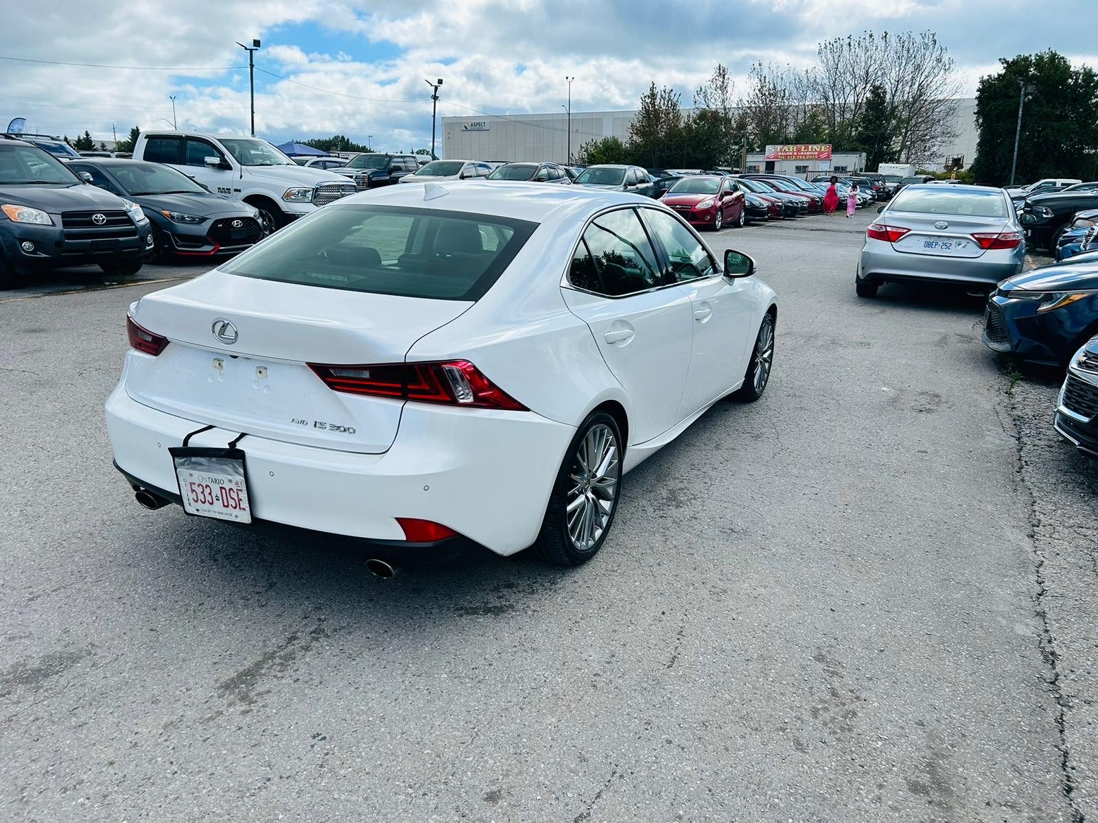 /hakimautosale/2016-Lexus-IS300-503129698707595.jpg