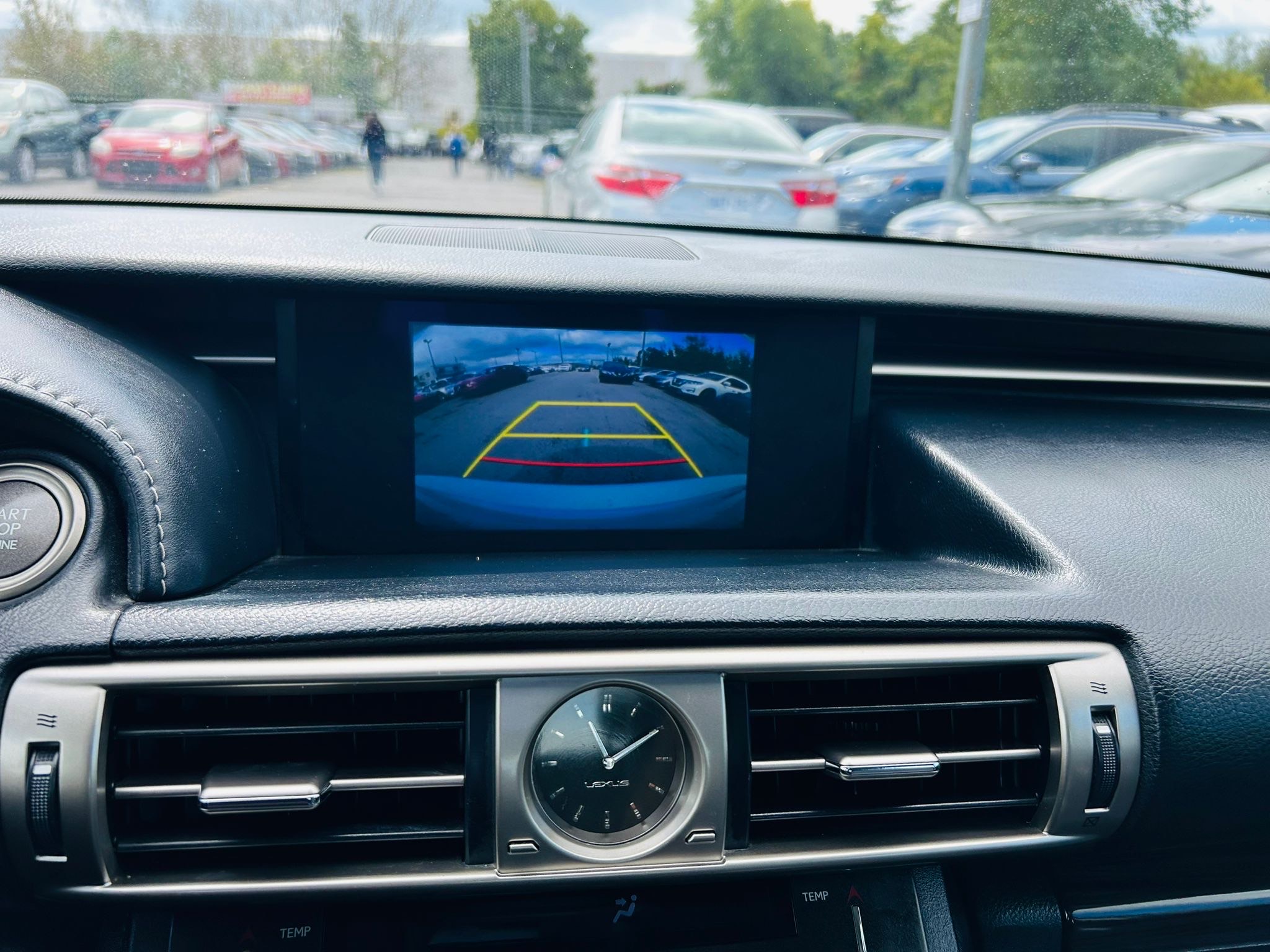 /hakimautosale/2016-Lexus-IS300-7052458477238028.jpg