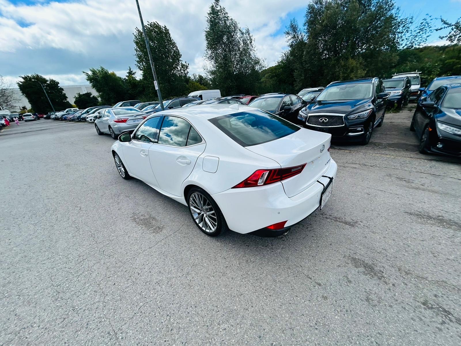 /hakimautosale/2016-Lexus-IS300-8589357832161657.jpg