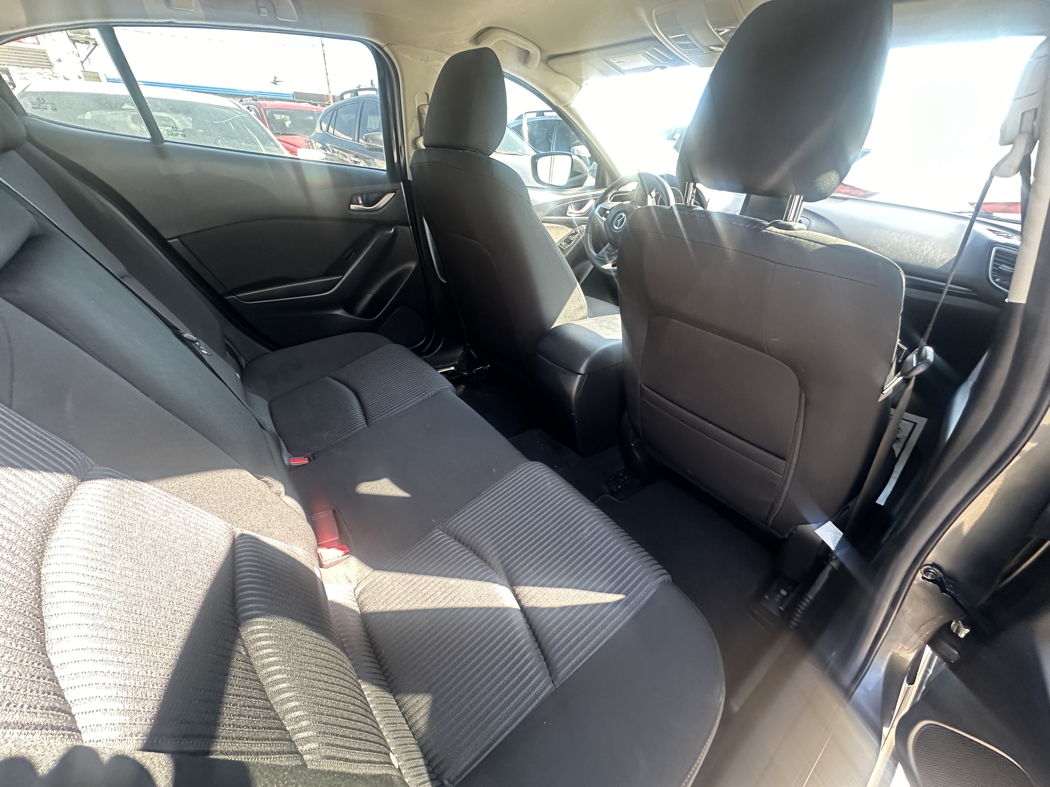 /hakimautosale/2016-Mazda-Mazda3-6347760708301828.jpg
