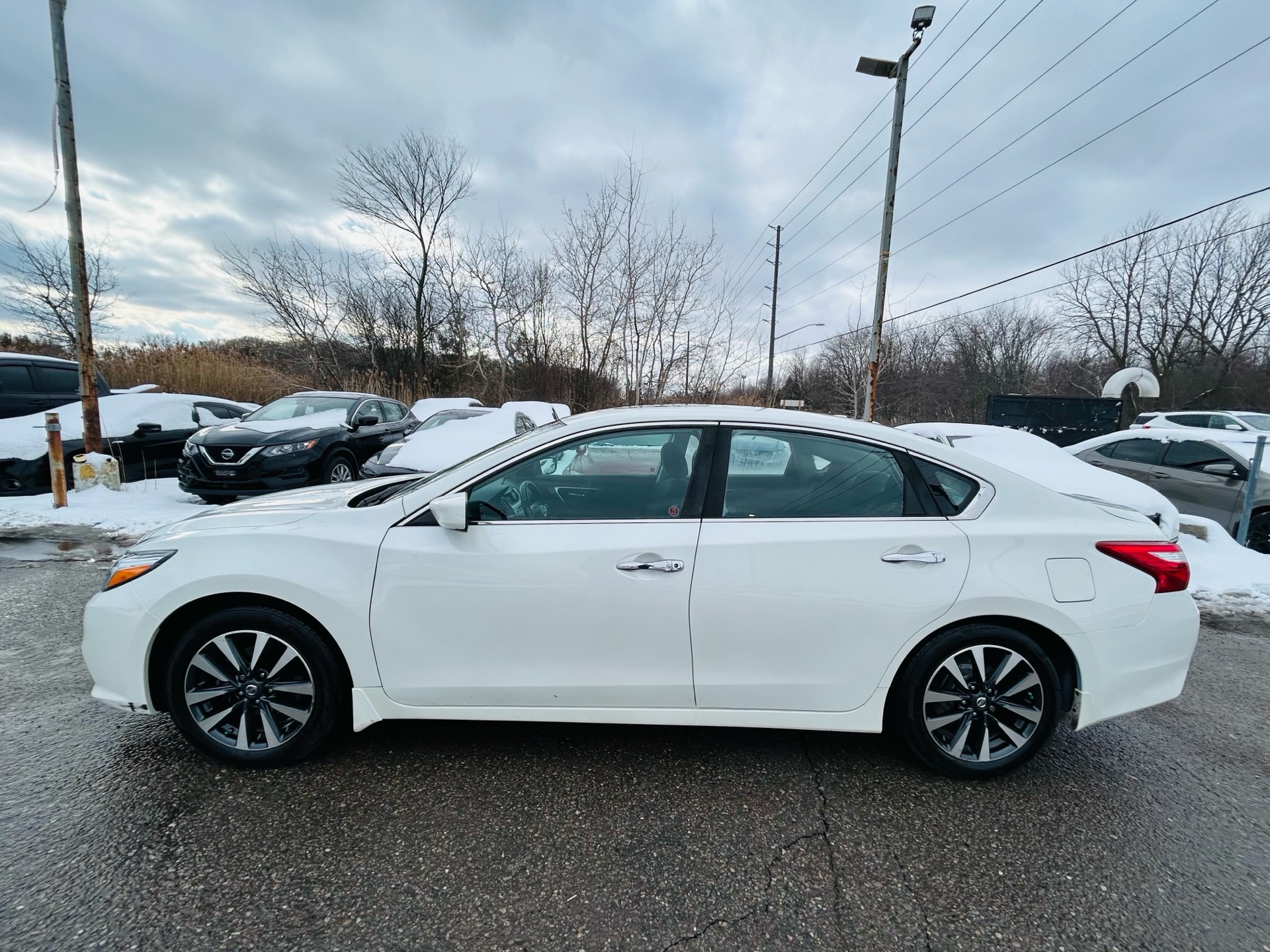 /hakimautosale/2016-Nissan-Altima-13226064094854761.jpg