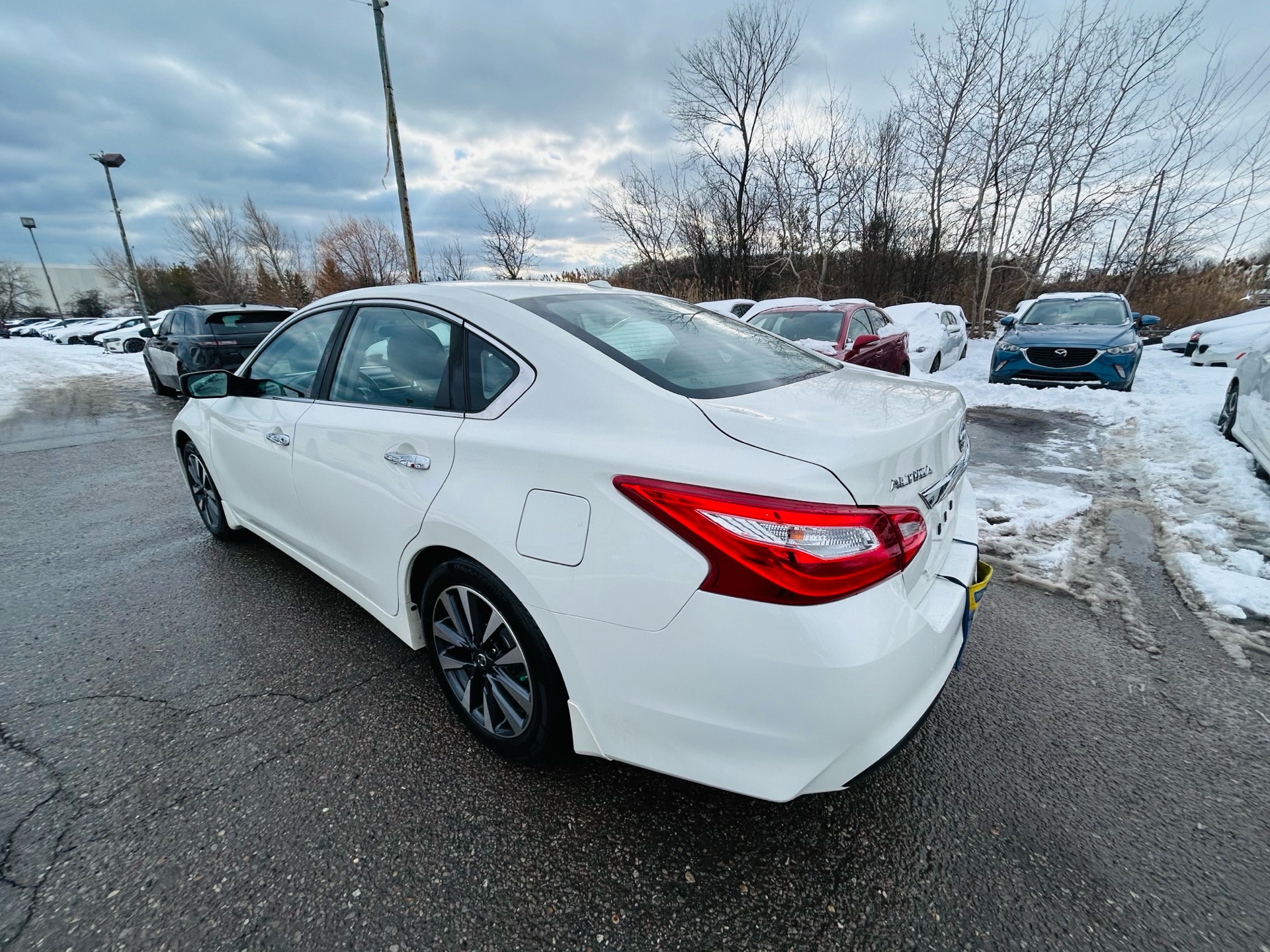/hakimautosale/2016-Nissan-Altima-8306490779957327.jpg