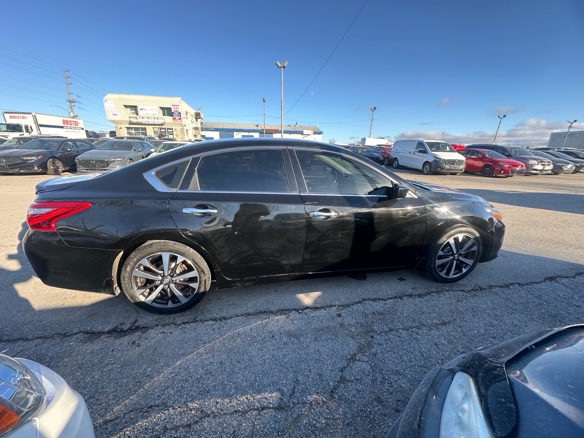 /hakimautosale/2016-Nissan-Altima-929621808574504.jpg