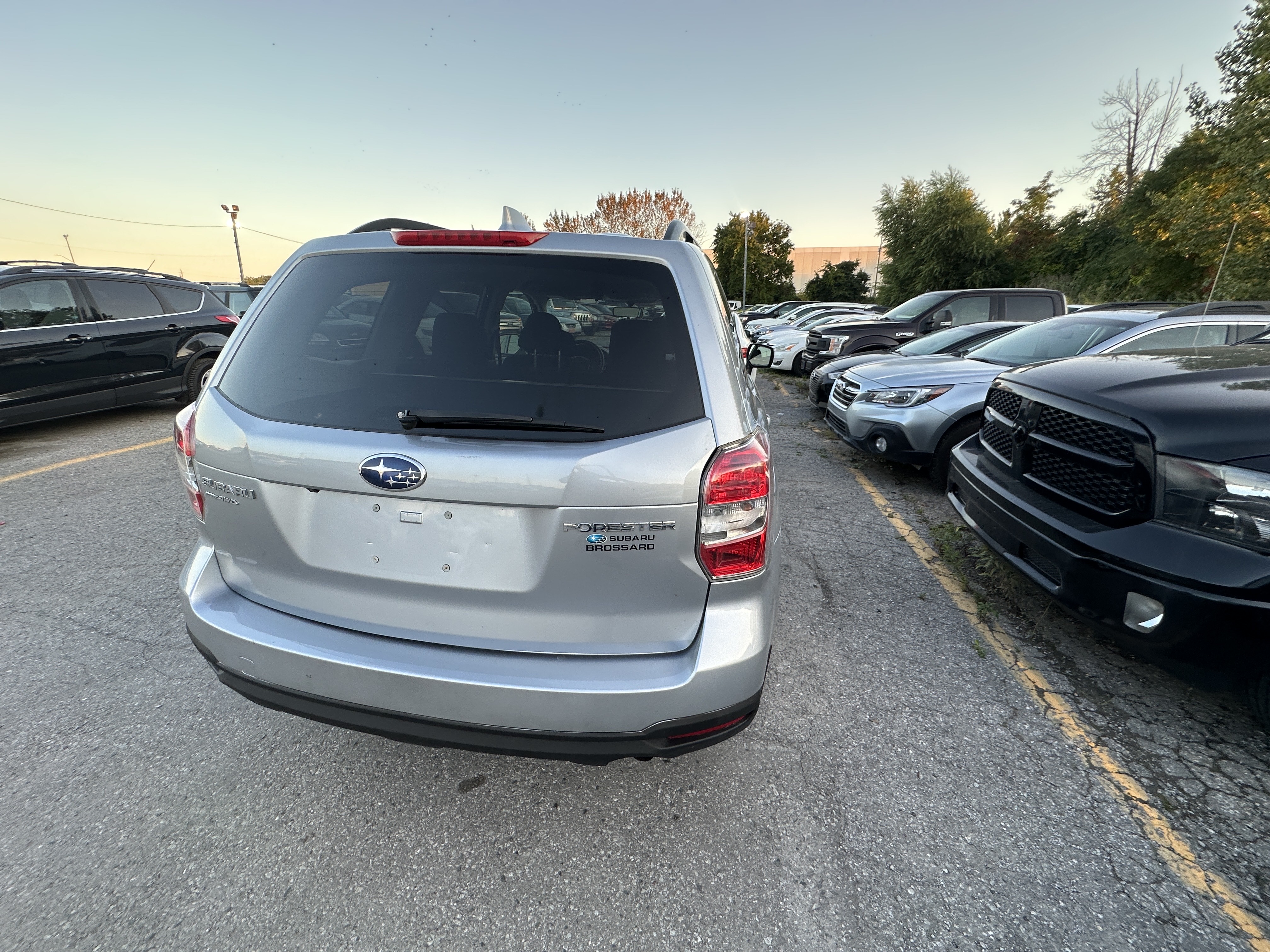 /hakimautosale/2016-Subaru-Forester-24353412394979346.jpg