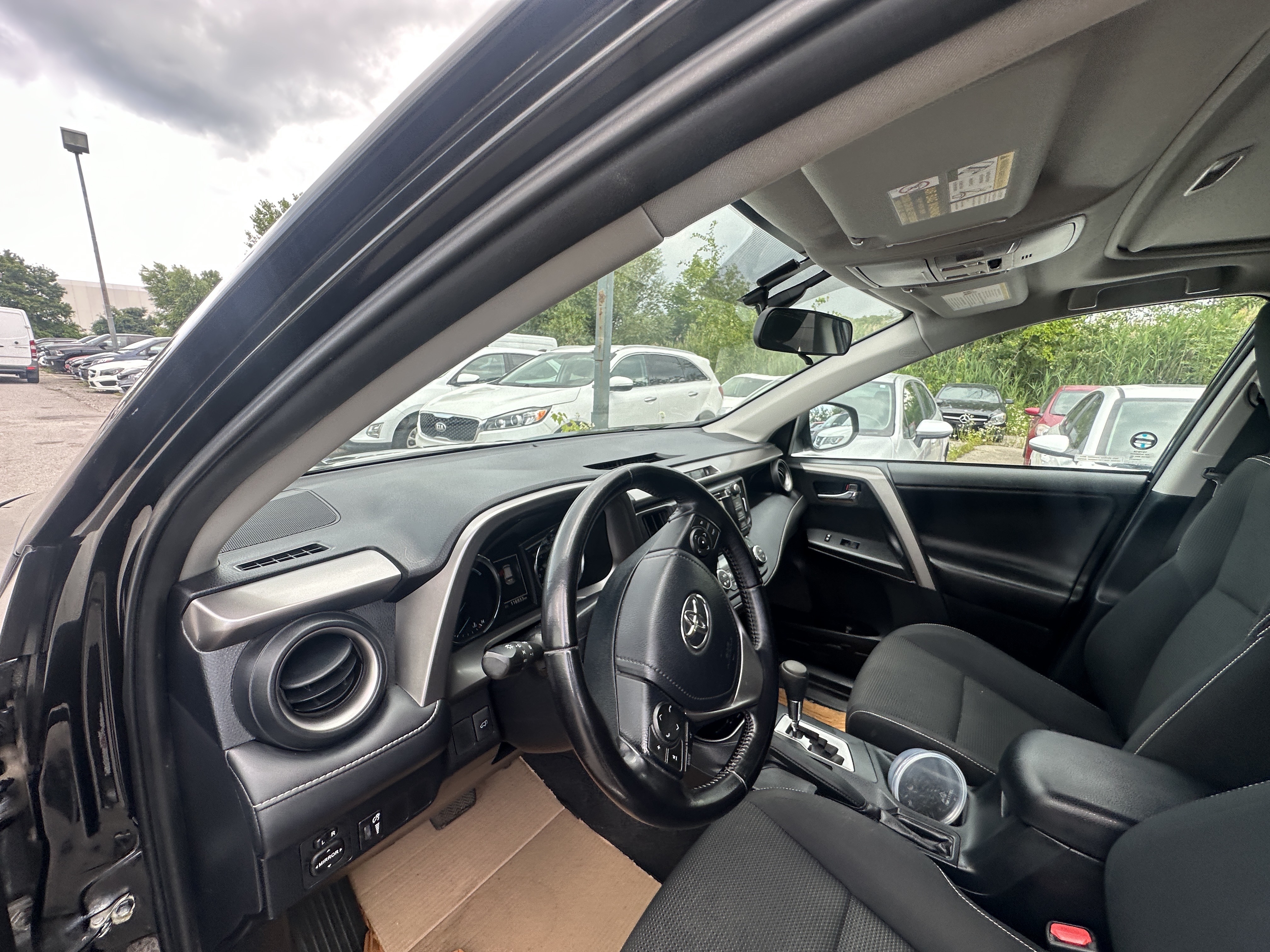 /hakimautosale/2016-Toyota-RAV4Hybrid-6549373331316561.jpg