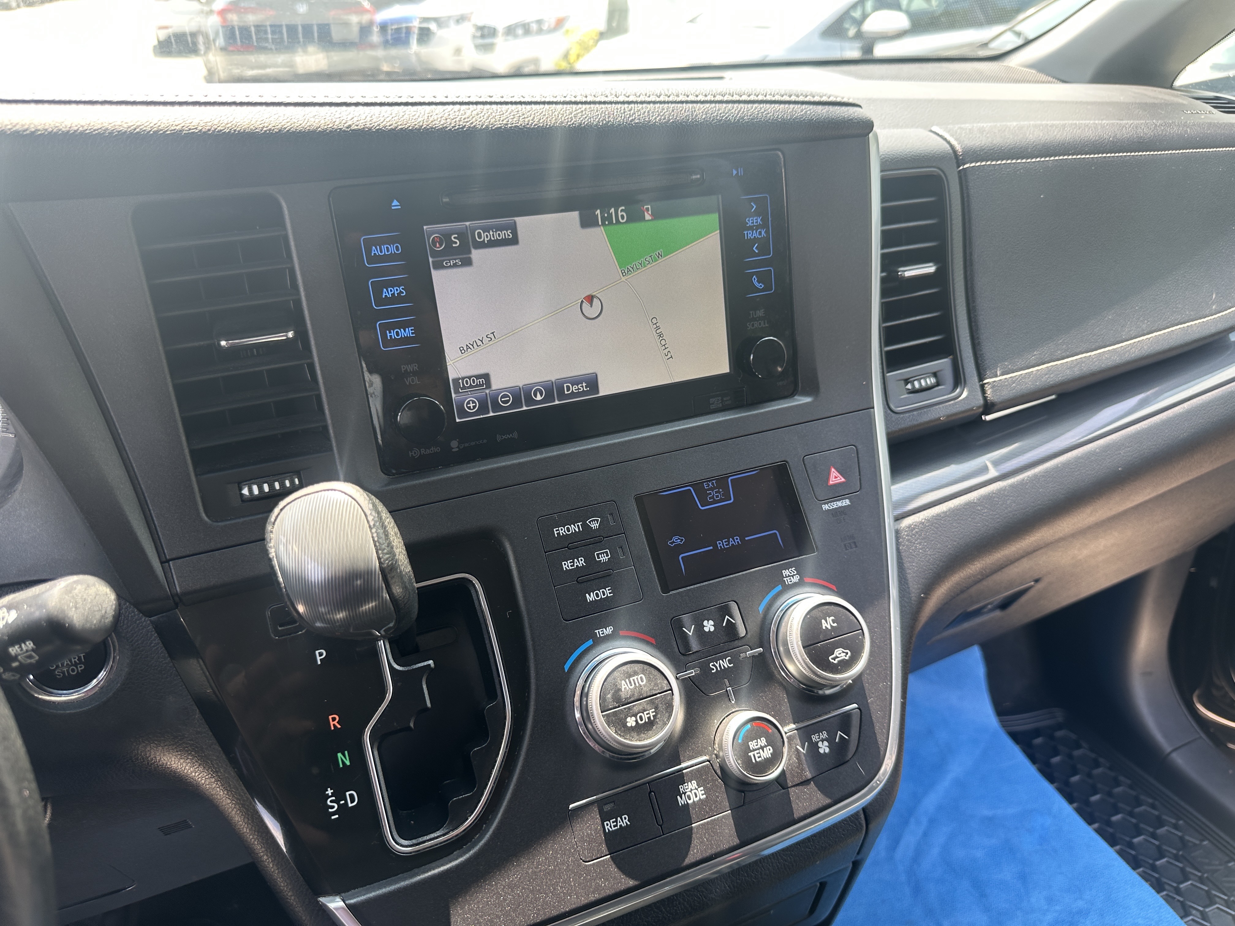 /hakimautosale/2016-Toyota-Sienna-4727109972032657.jpg