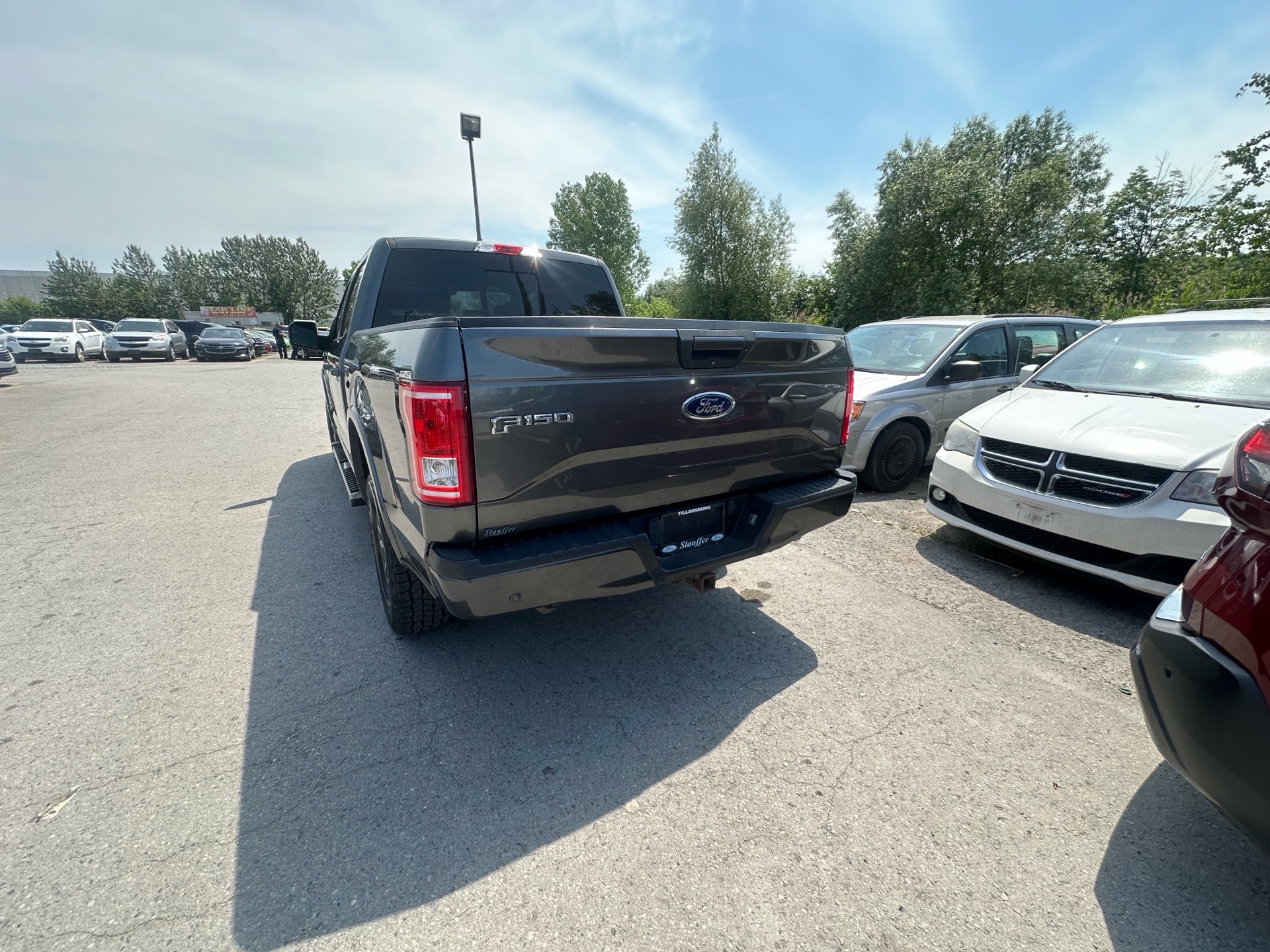 /hakimautosale/2017-Ford-F-150-08950348574517375.jpg