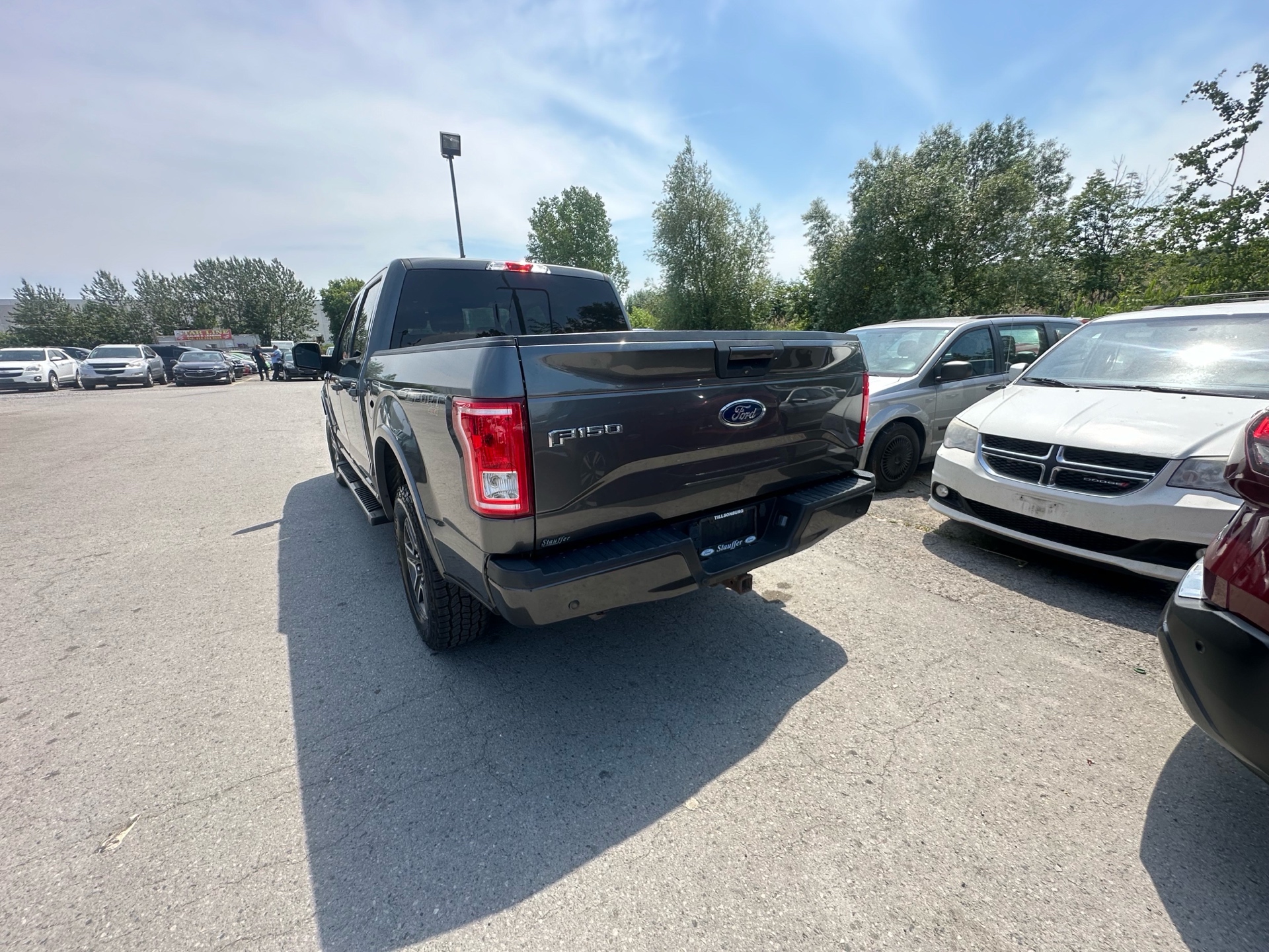 /hakimautosale/2017-Ford-F-150-28178628982629506.jpg
