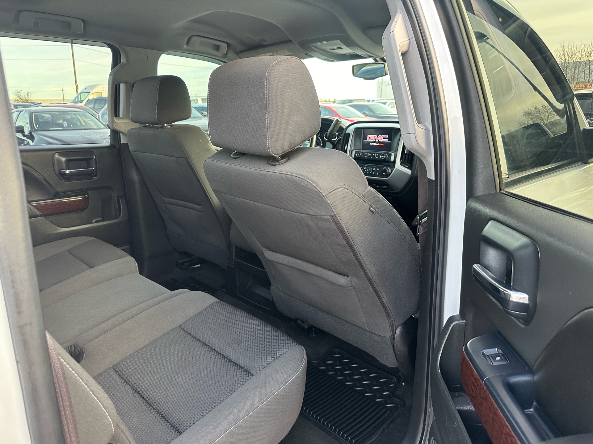 /hakimautosale/2017-GMC-Sierra1500-5625628959889197.jpg