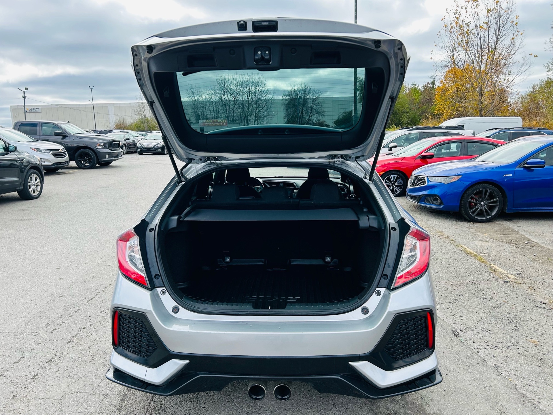 /hakimautosale/2017-Honda-Civic-146142523634875.jpg