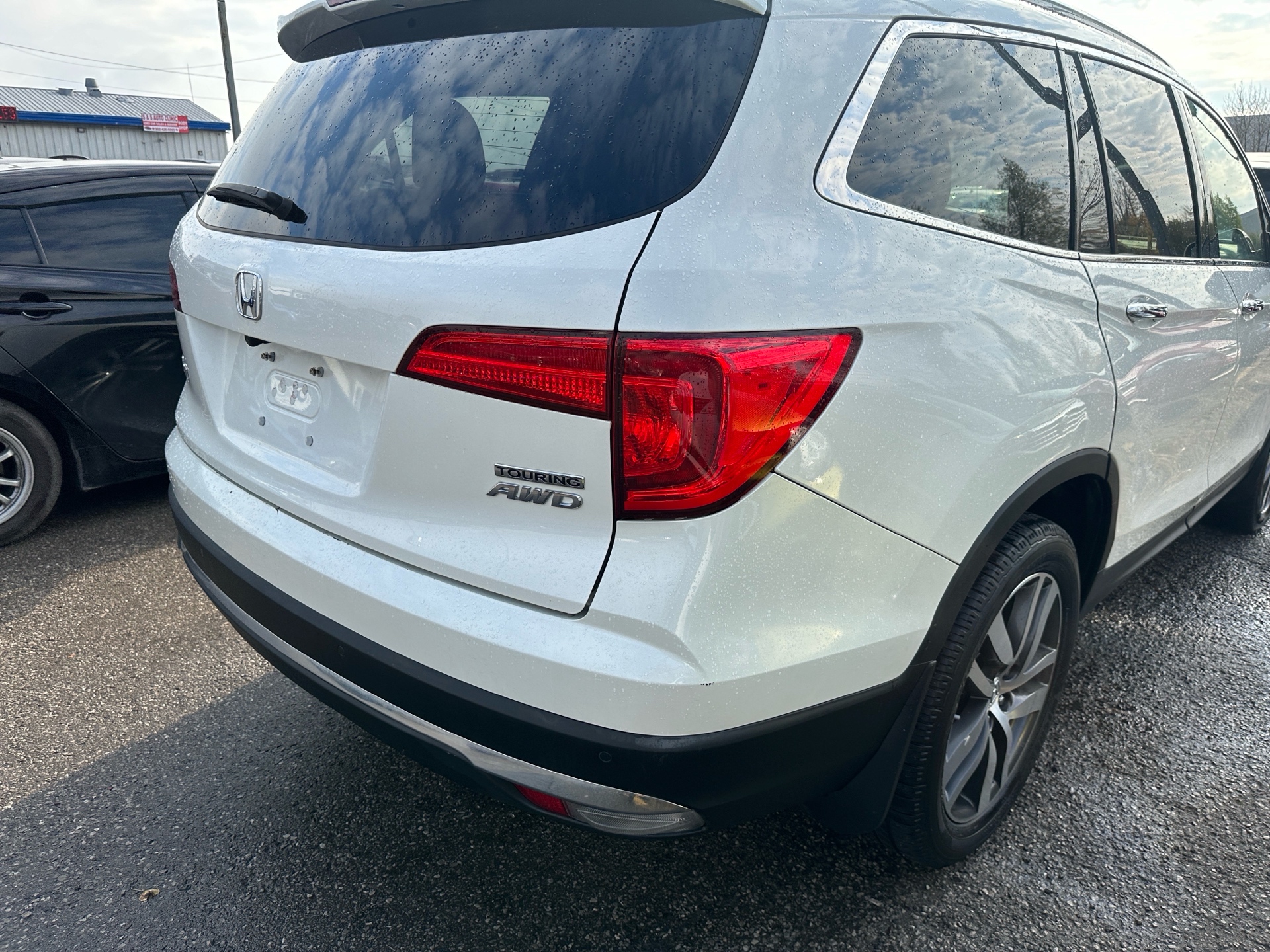 /hakimautosale/2017-Honda-Pilot-17935743658264025.jpg