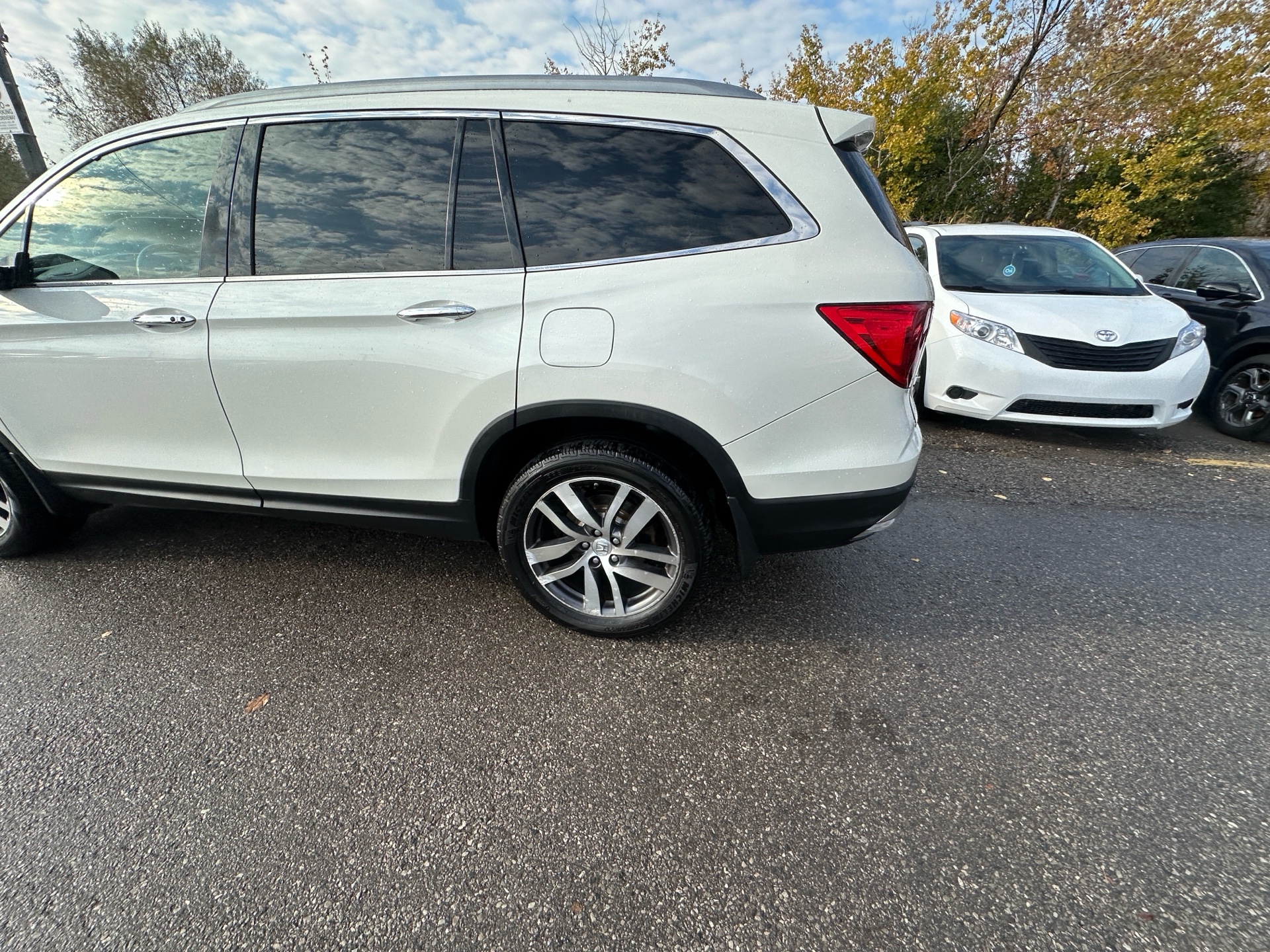 /hakimautosale/2017-Honda-Pilot-5879839317863493.jpg