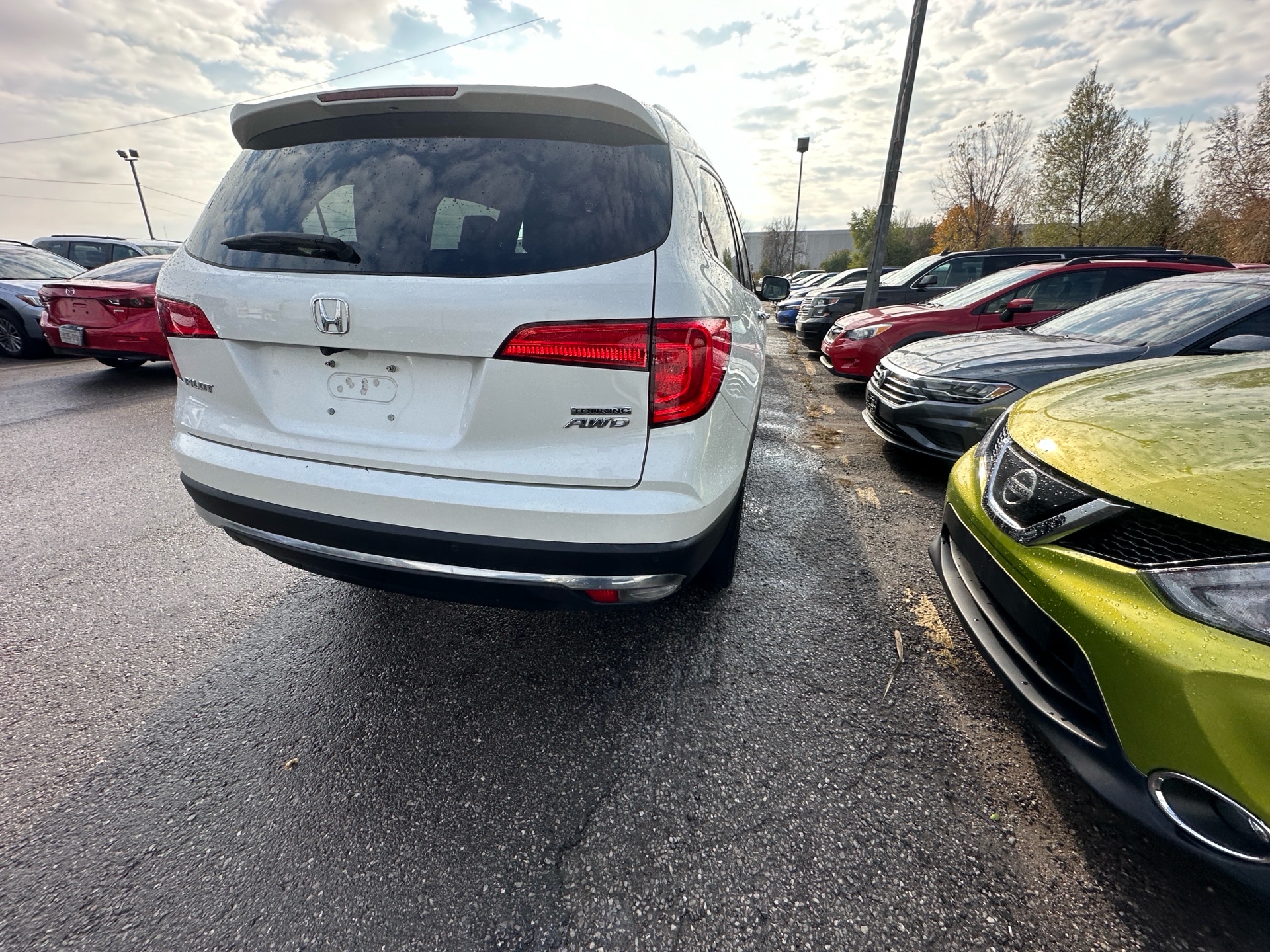 /hakimautosale/2017-Honda-Pilot-6331391556321786.jpg