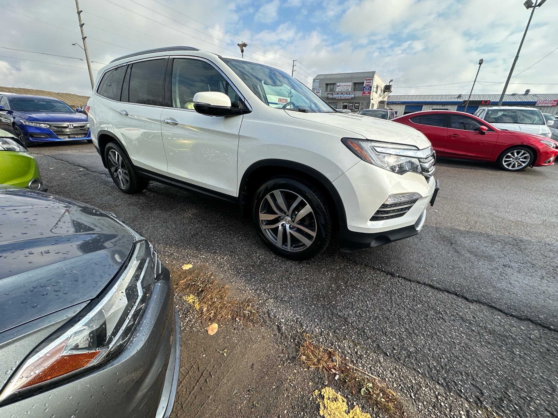 /hakimautosale/2017-Honda-Pilot-9263516925777528.jpg