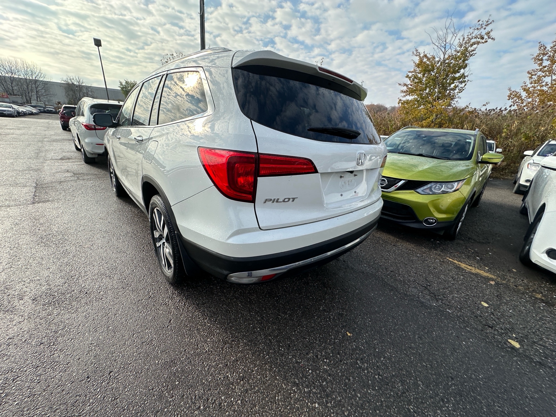 /hakimautosale/2017-Honda-Pilot-9658938258322374.jpg