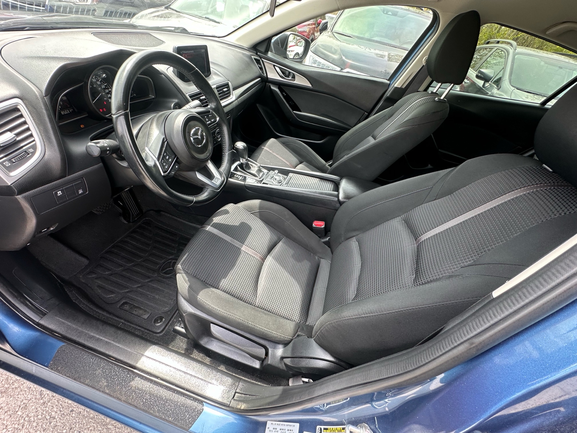 /hakimautosale/2017-Mazda-Mazda3-13450712484330407.jpg