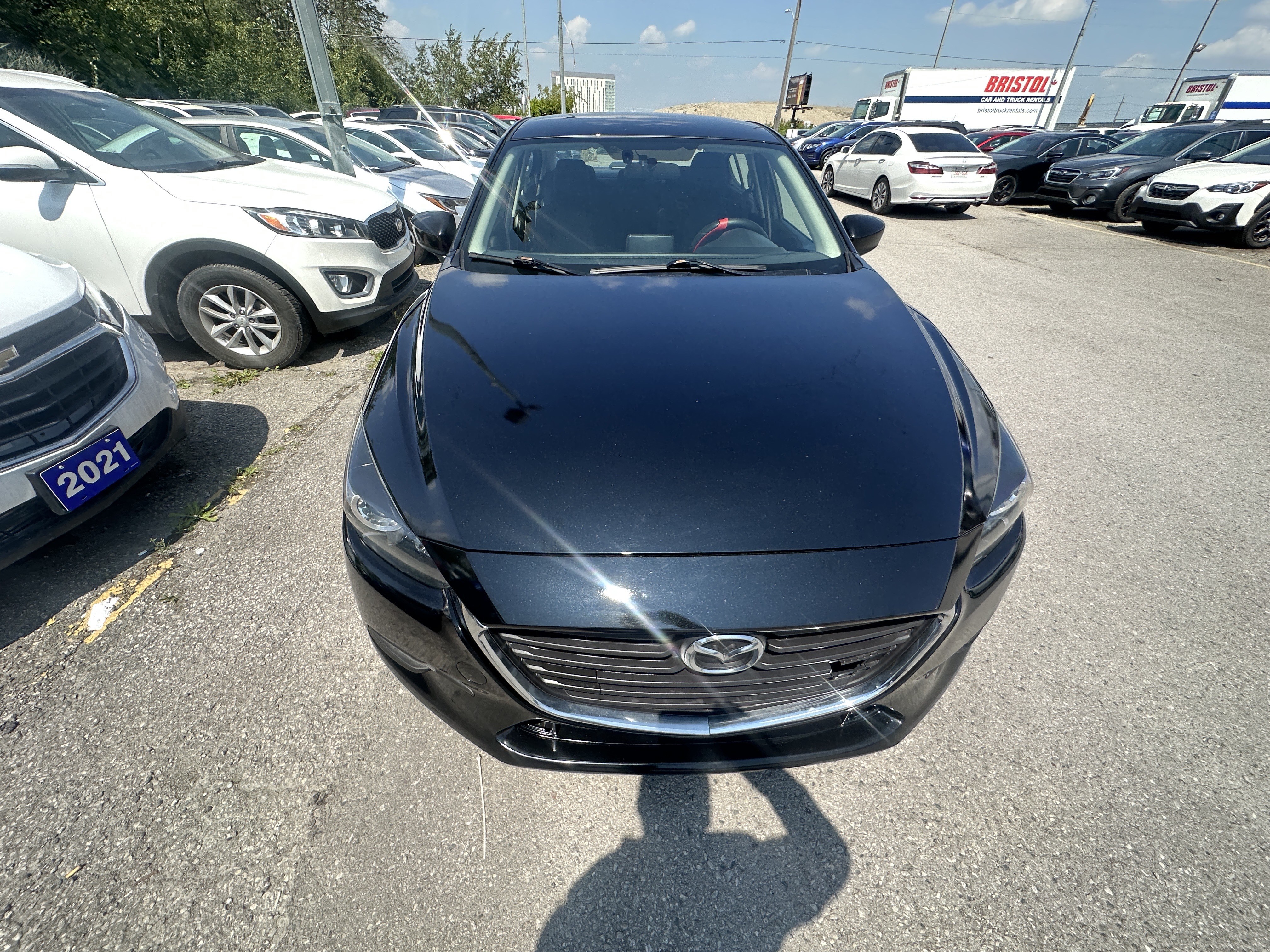 /hakimautosale/2017-Mazda-Mazda3-5975958910812871.jpg