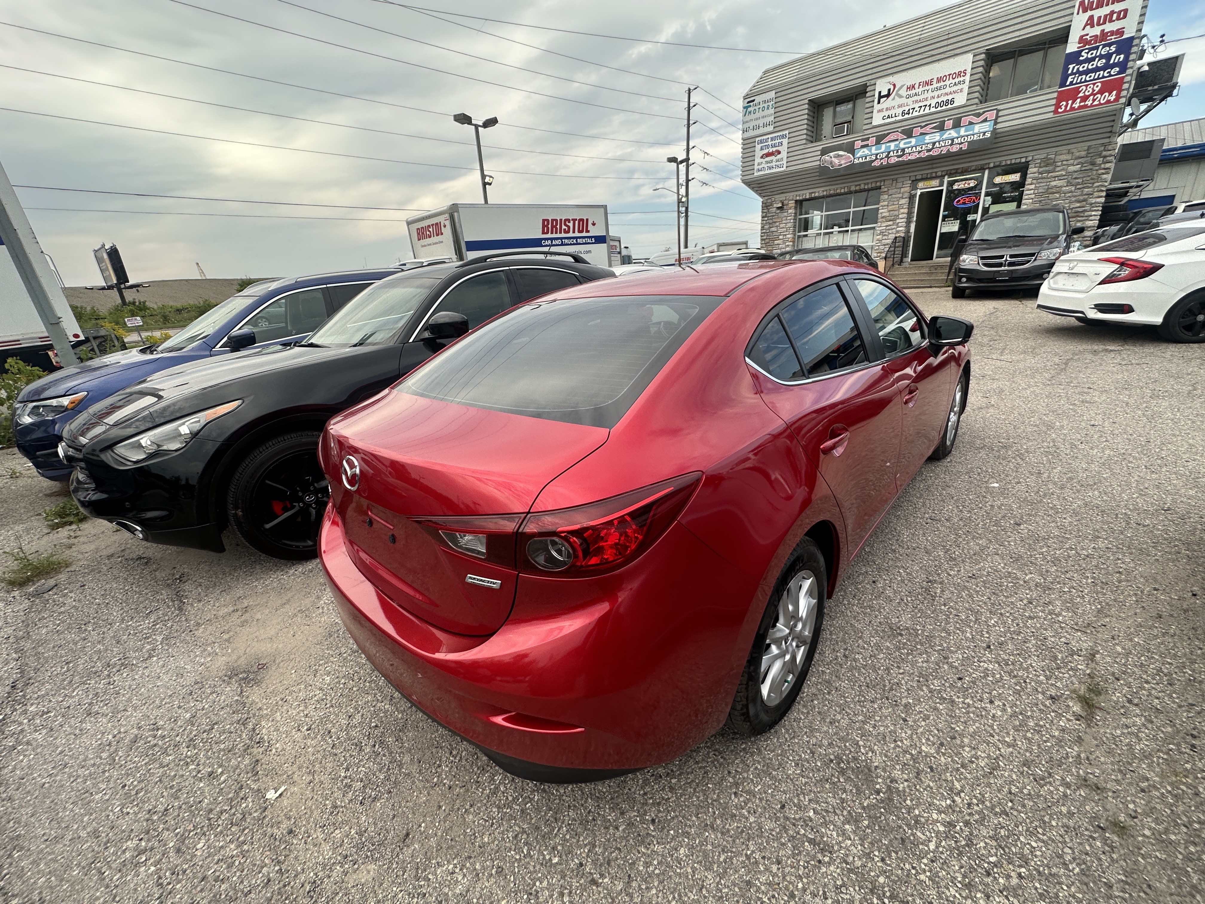 /hakimautosale/2017-Mazda-Mazda3-9788952424242572.jpg