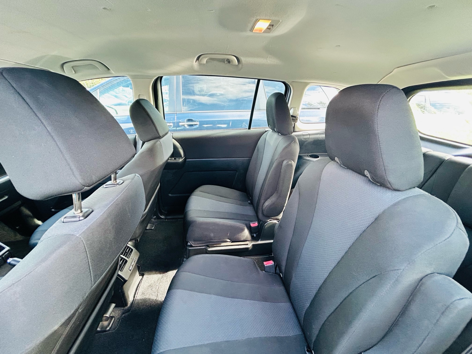 /hakimautosale/2017-Mazda-Mazda5-5212629084598599.jpg