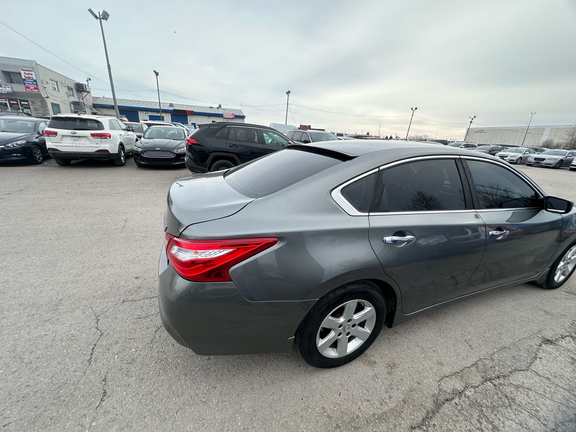 /hakimautosale/2017-Nissan-Altima-3435573823345175.jpg