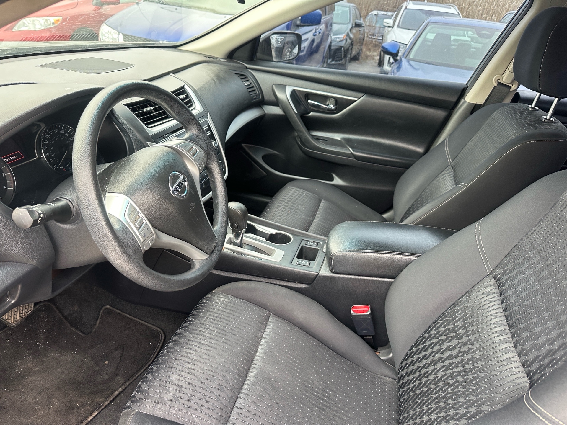 /hakimautosale/2017-Nissan-Altima-5169679946477623.jpg