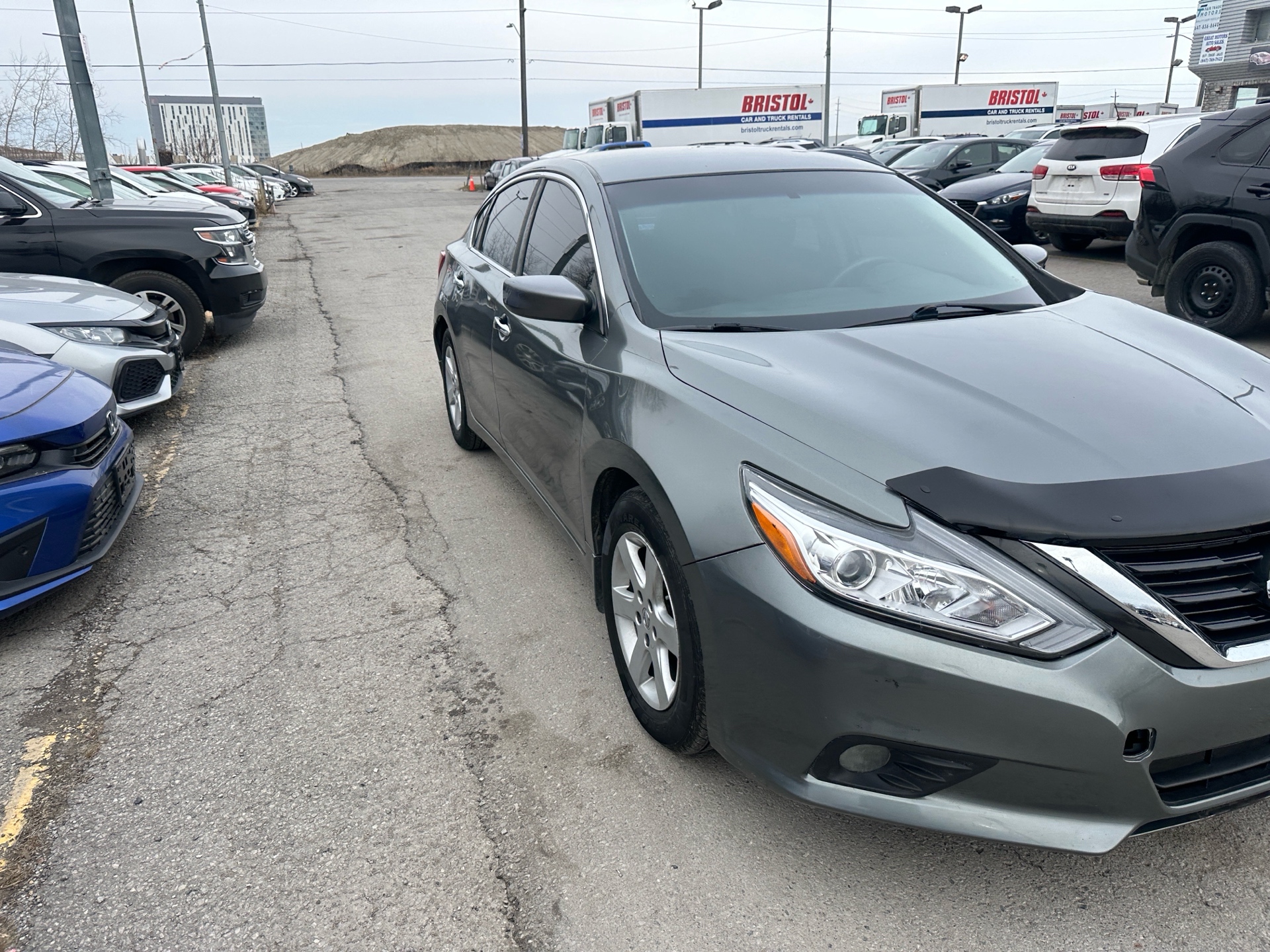 /hakimautosale/2017-Nissan-Altima-657595346444162.jpg