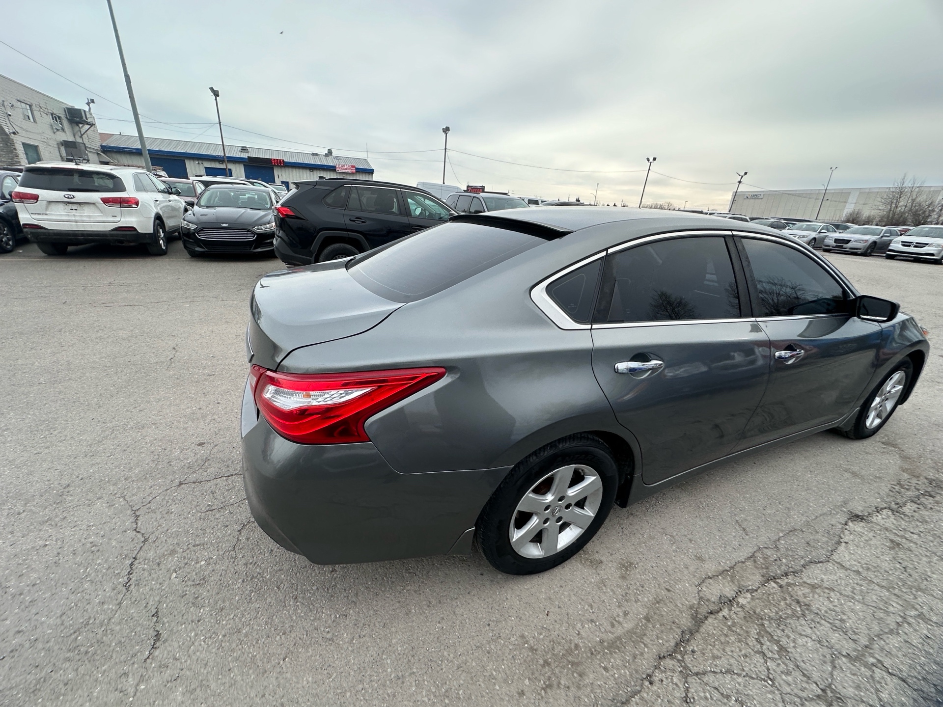 /hakimautosale/2017-Nissan-Altima-7525210428582558.jpg