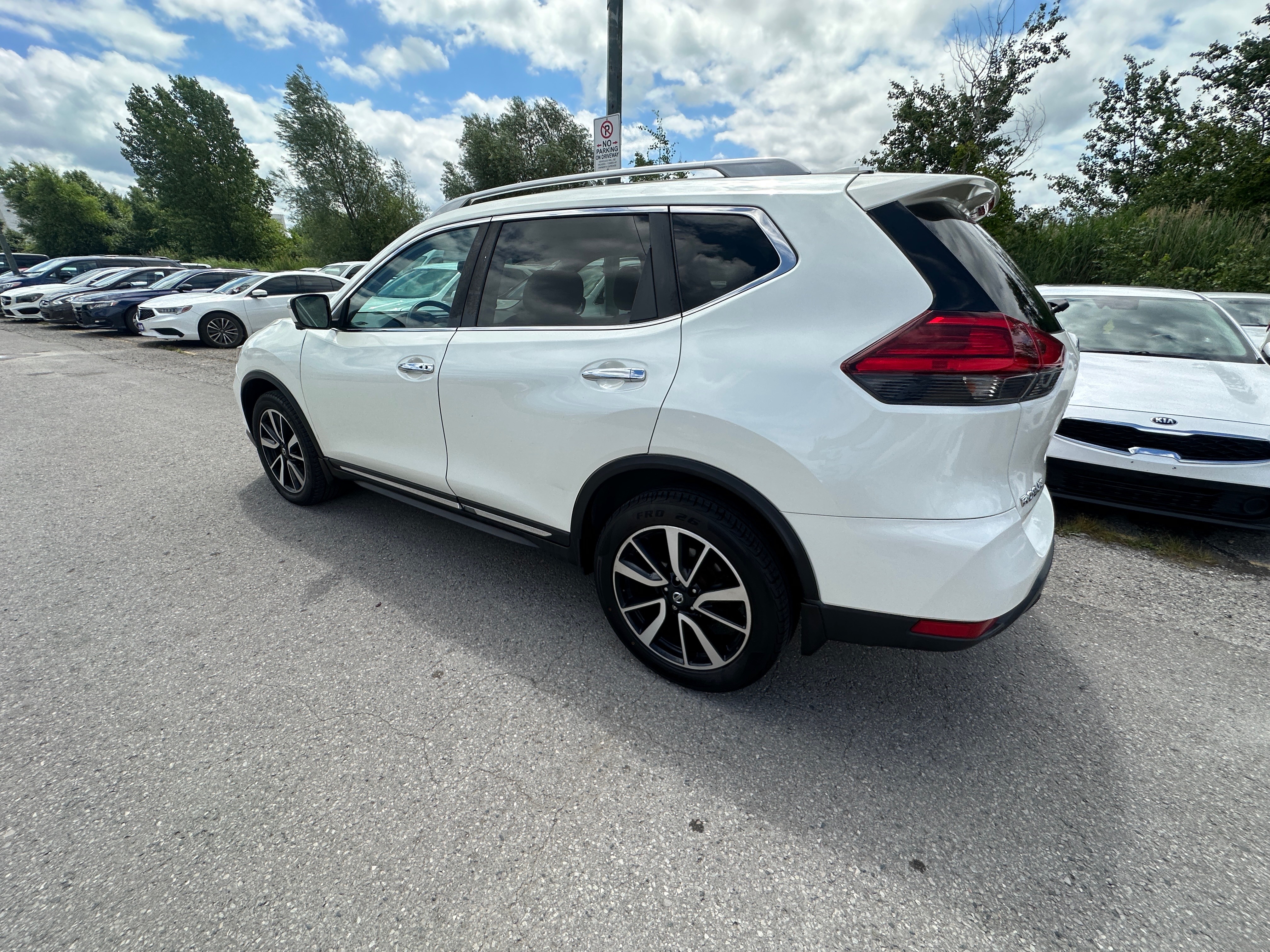 /hakimautosale/2017-Nissan-Rogue-3022048481479349.jpg