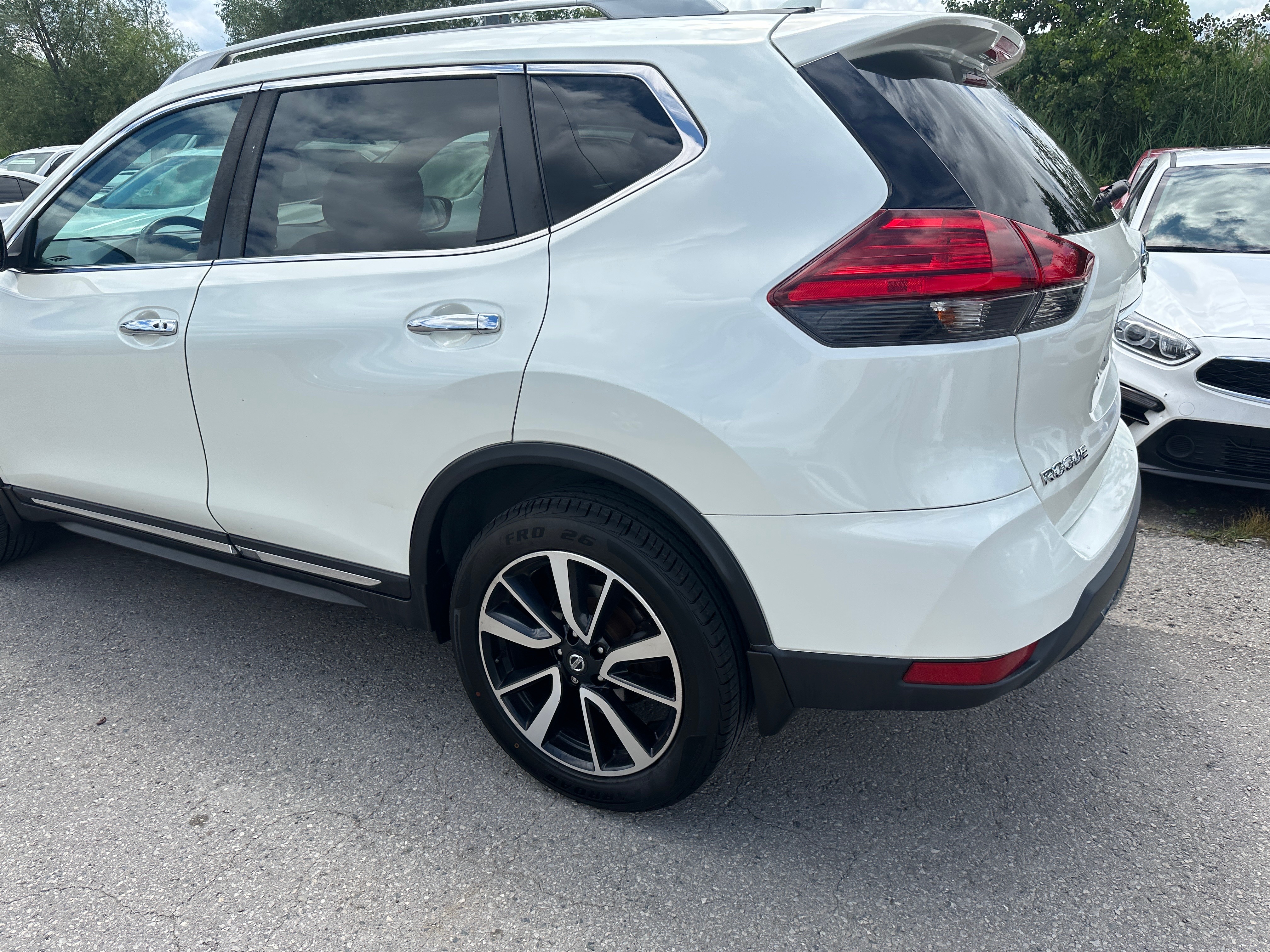 /hakimautosale/2017-Nissan-Rogue-3932210752608414.jpg