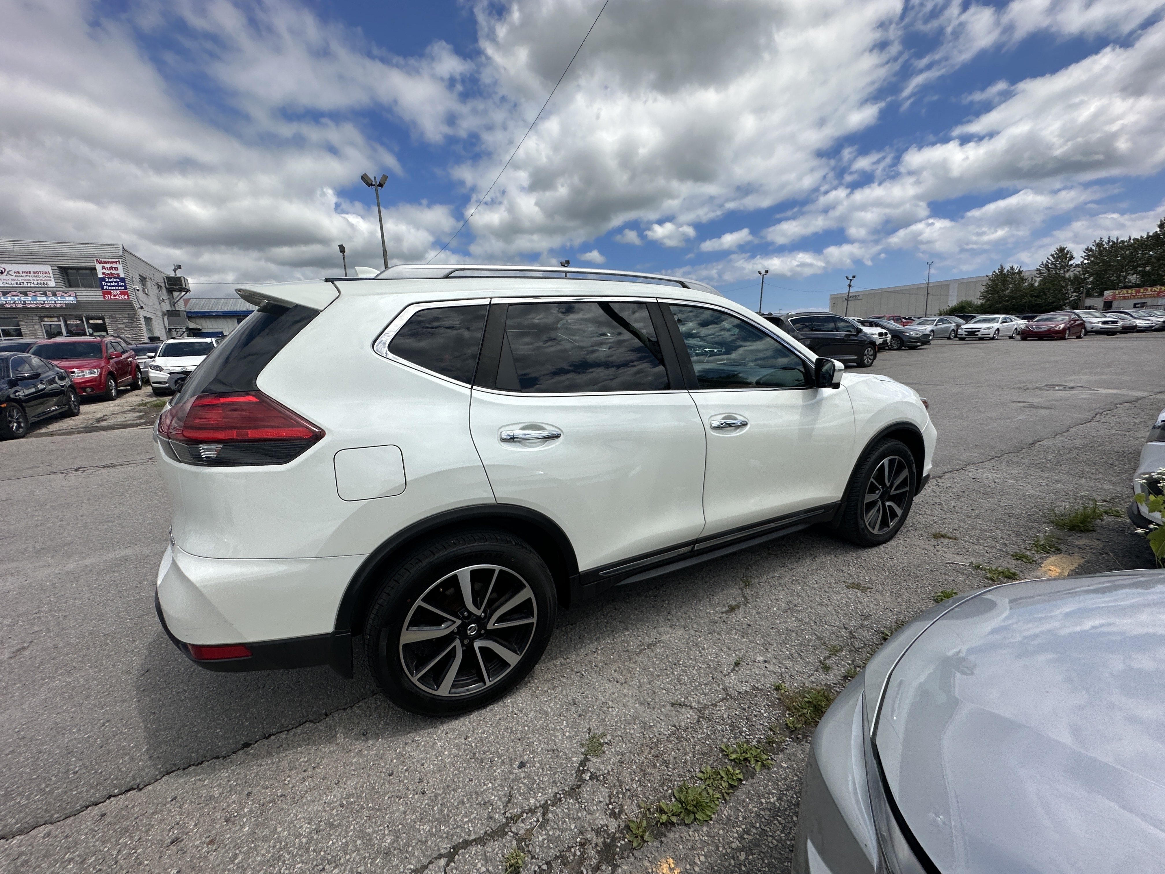 /hakimautosale/2017-Nissan-Rogue-5012869326037601.jpg