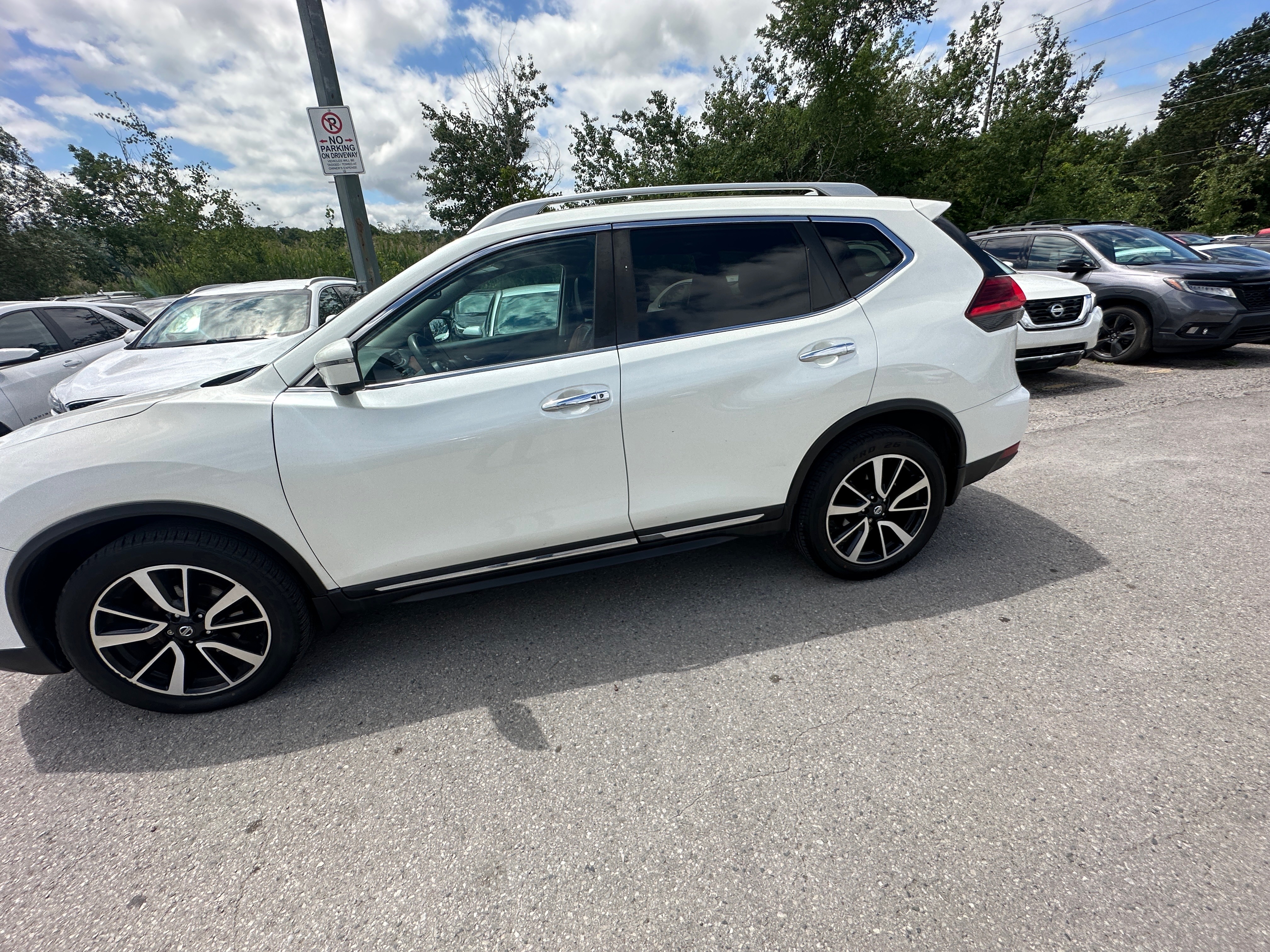 /hakimautosale/2017-Nissan-Rogue-927615055575782.jpg