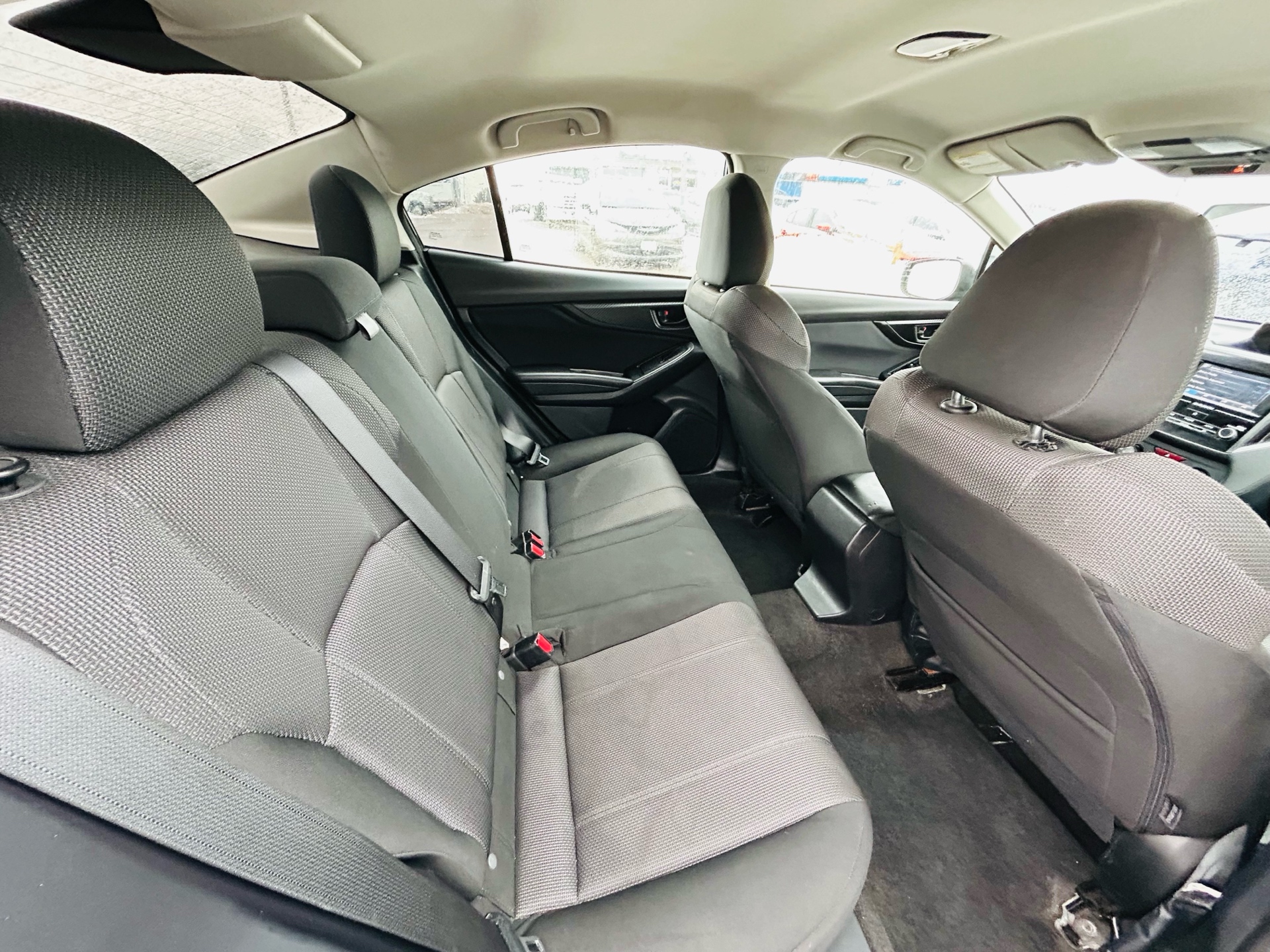 /hakimautosale/2017-Subaru-Impreza-141767391472708.jpg