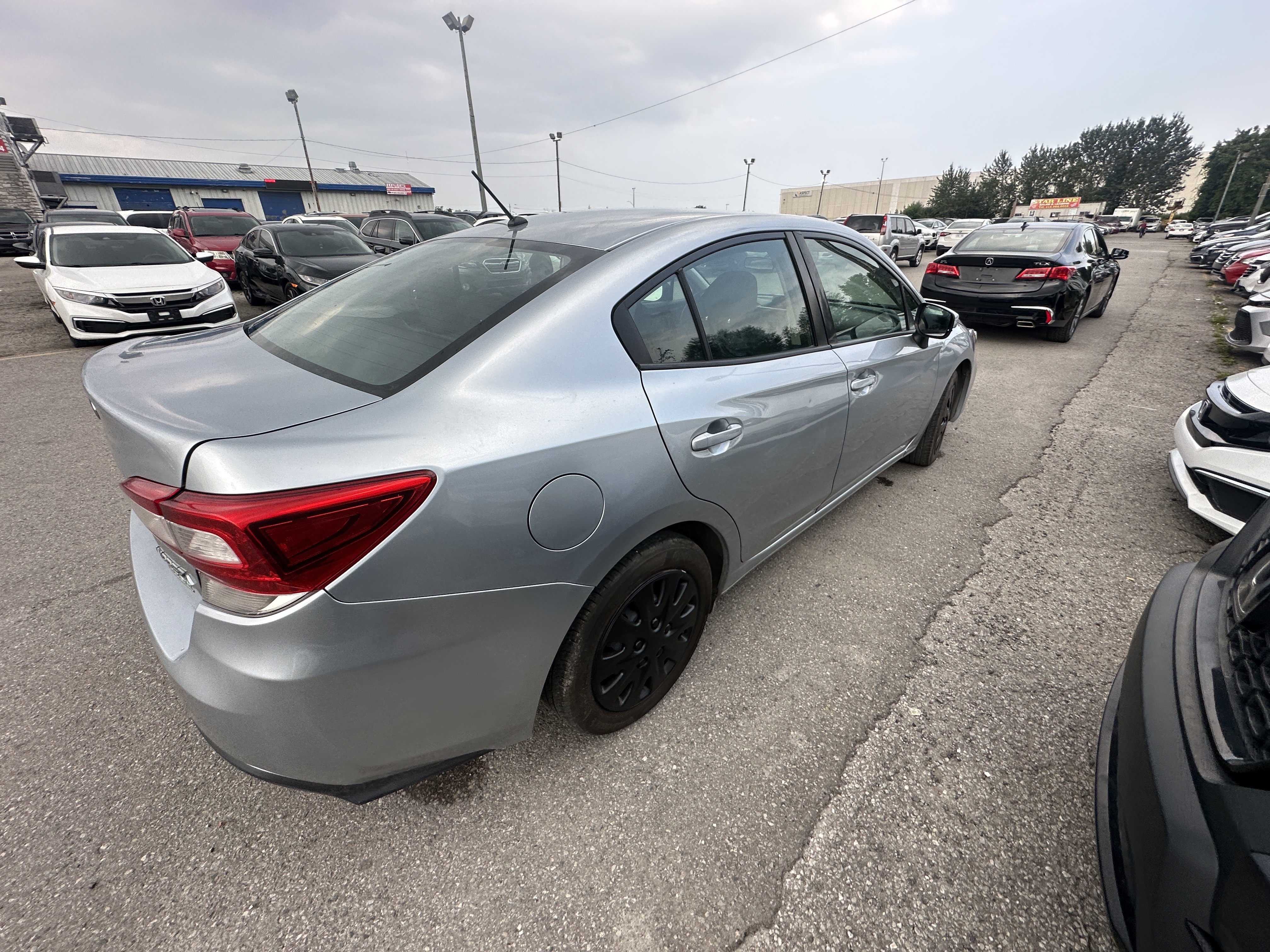 /hakimautosale/2017-Subaru-Impreza-41947625864925997.jpg
