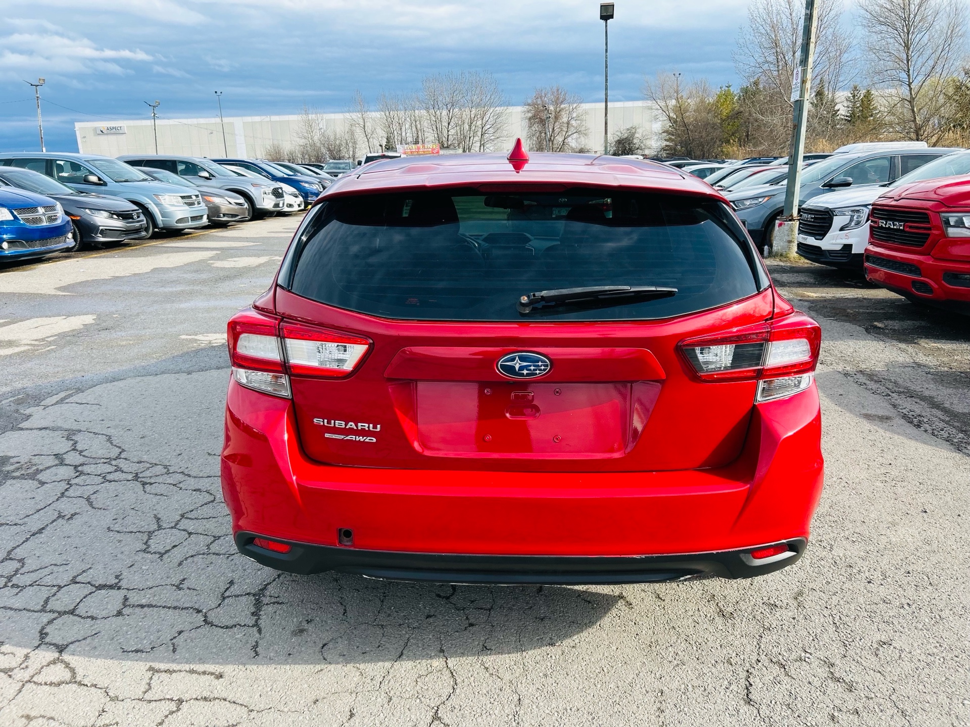 /hakimautosale/2017-Subaru-Impreza-7263995089692534.jpg