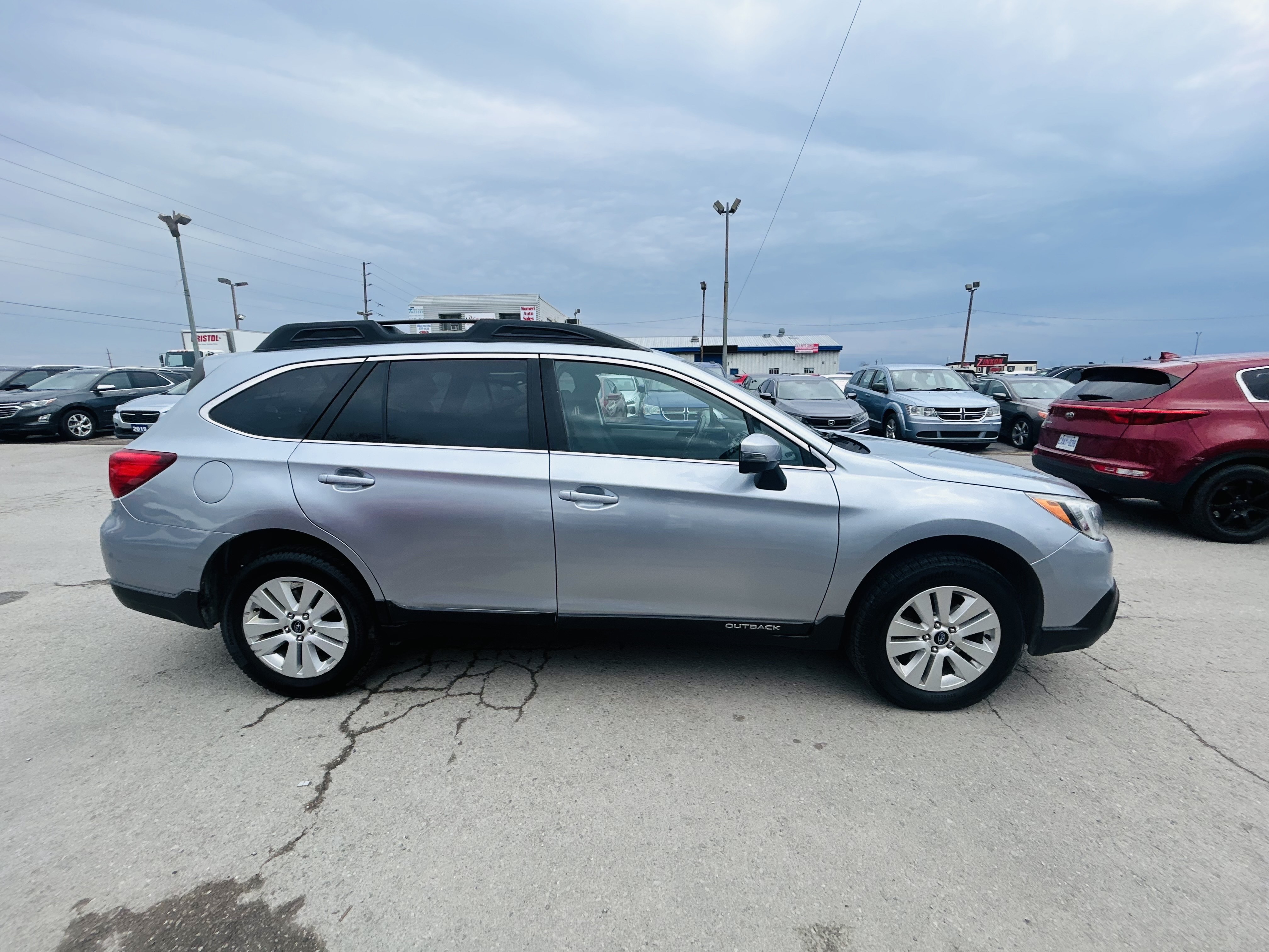 /hakimautosale/2017-Subaru-Outback-06789910928111098.jpg
